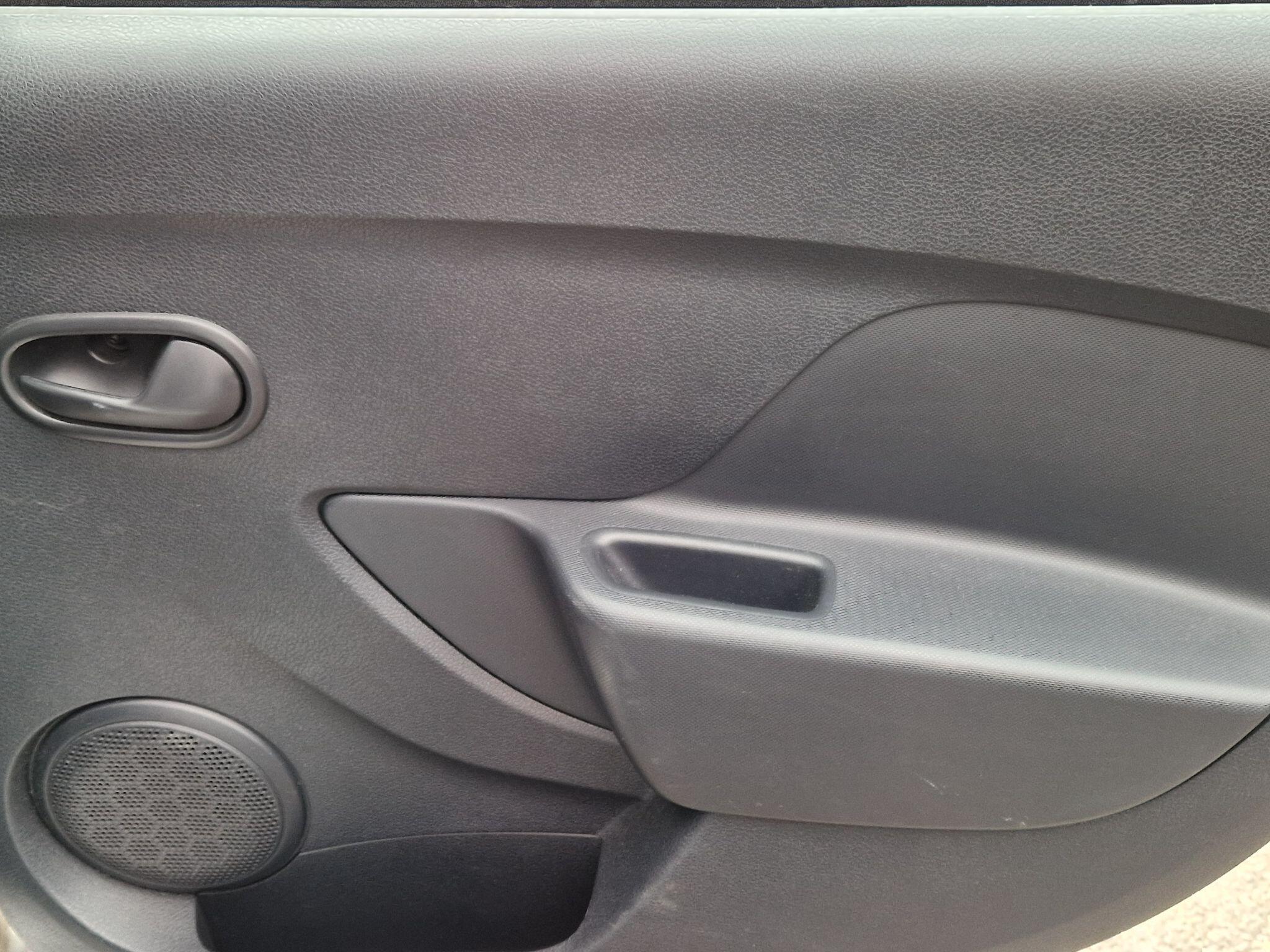 Dacia Sandero Stepway - Image 34