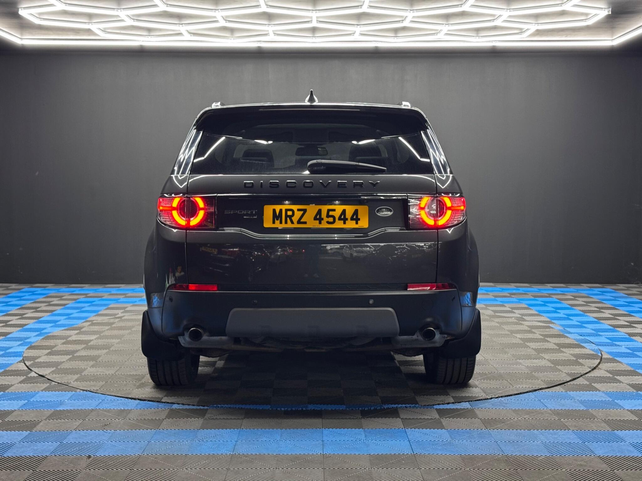 Land Rover DISCOVERY SPORT - Image 6