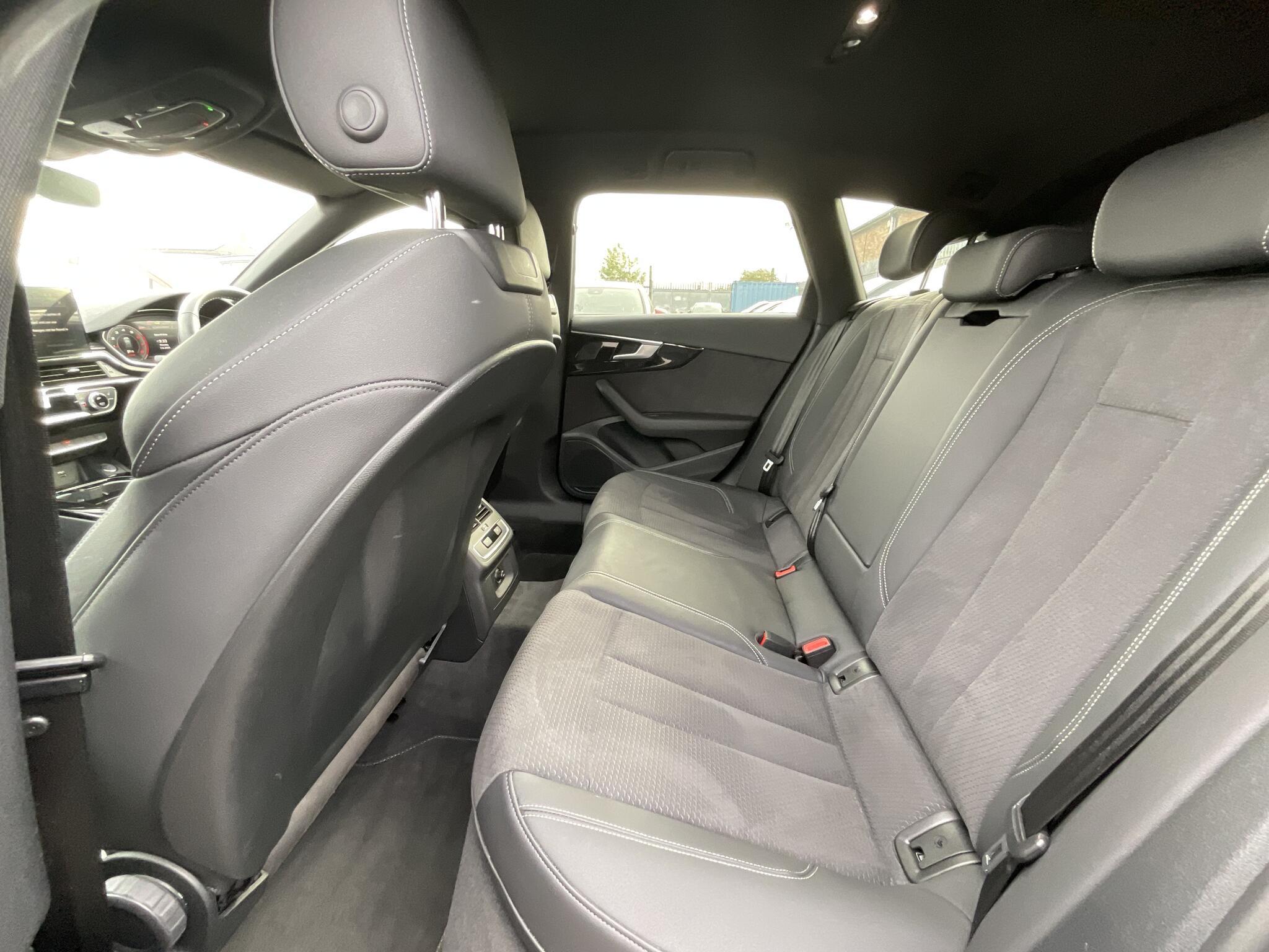 Audi A4 - Image 15