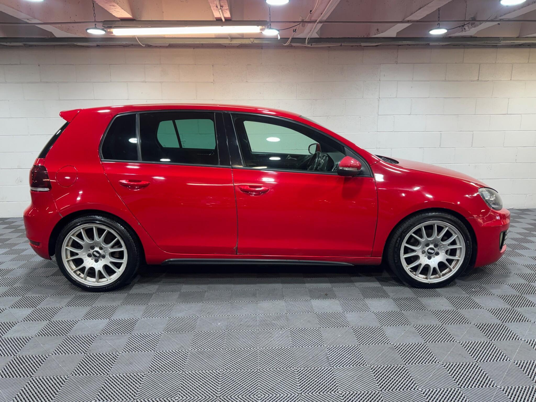 Volkswagen Golf - Image 5