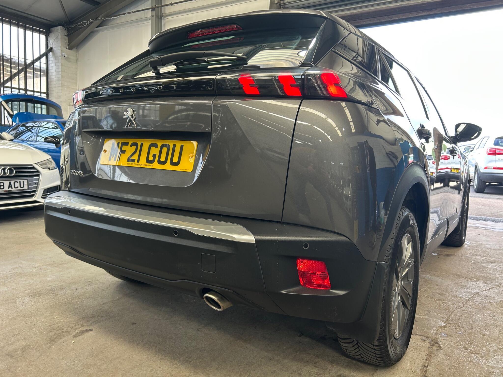 Peugeot 2008 - Image 32