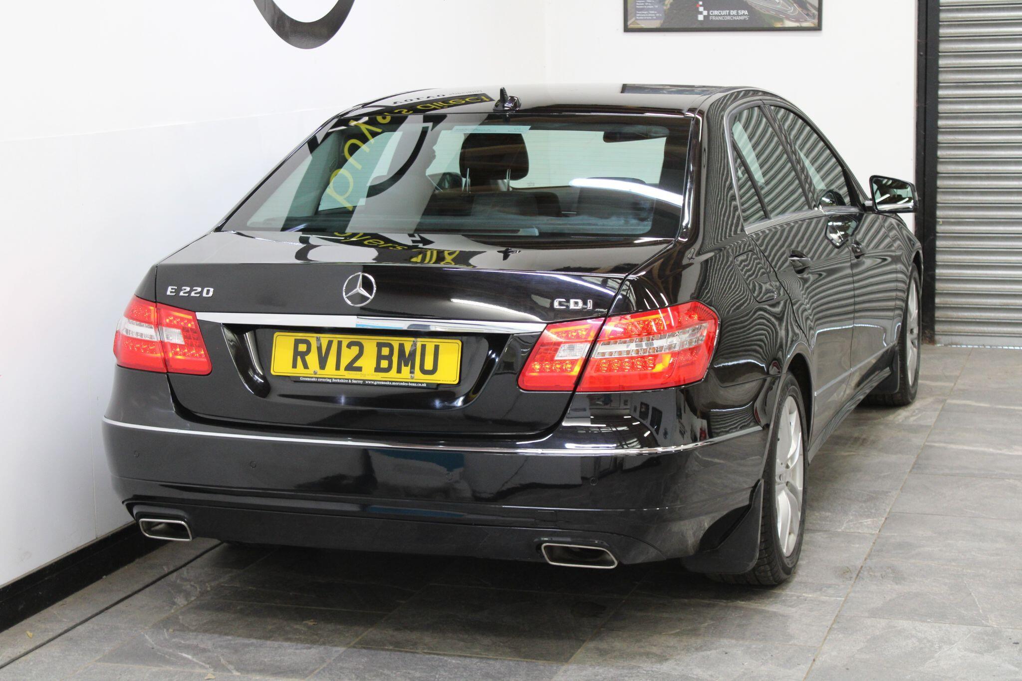 Mercedes E Class - Image 13