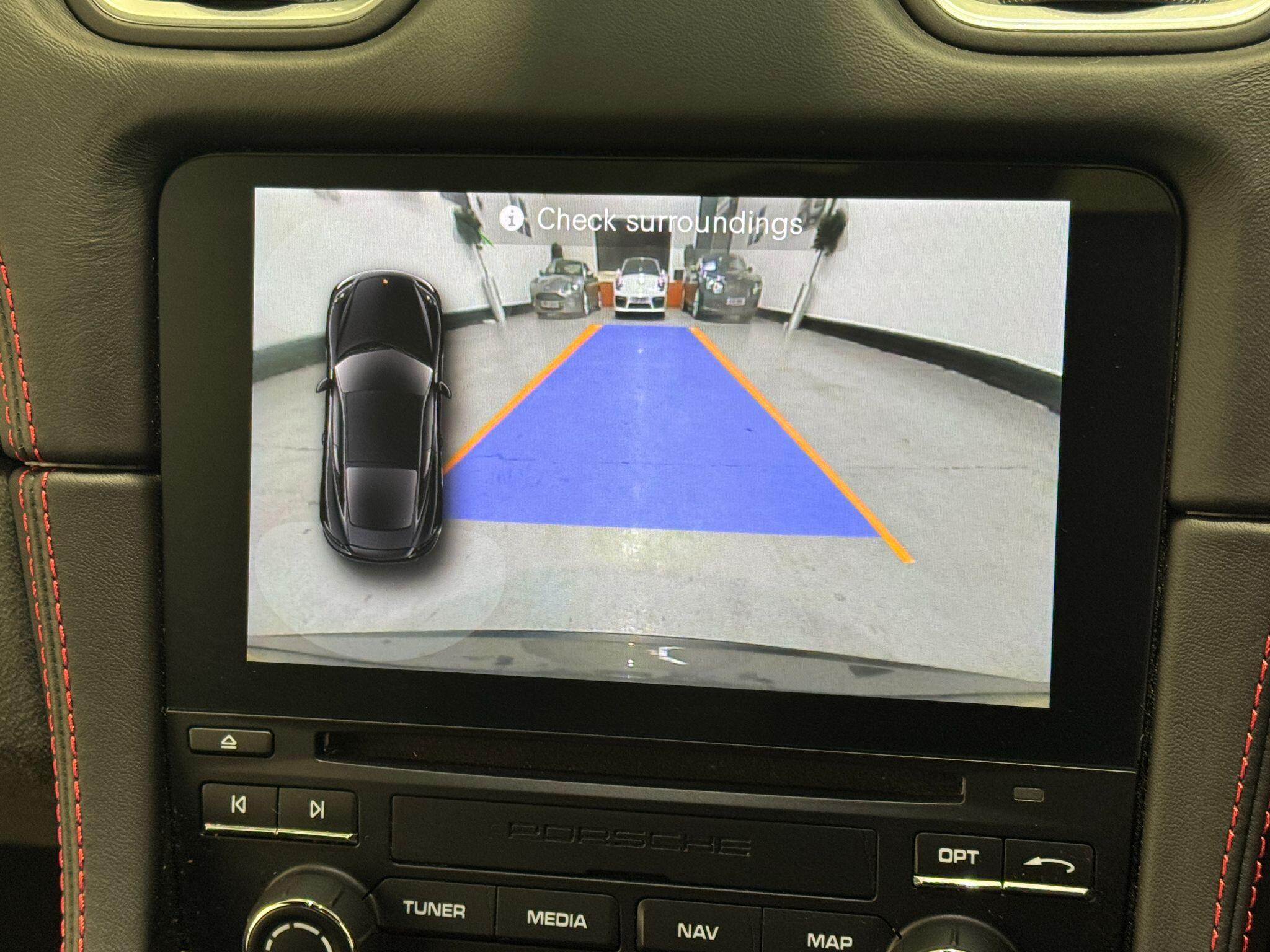 Porsche 718 Cayman - Image 51