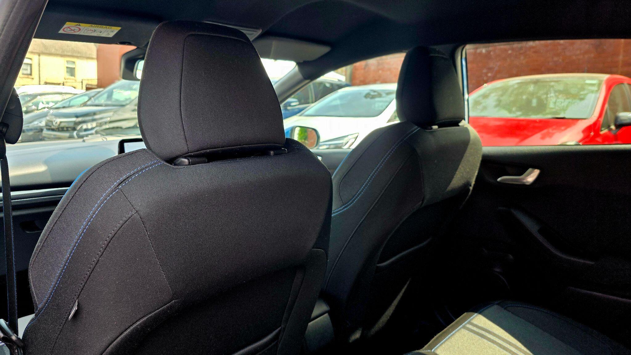 Ford Fiesta - Image 17