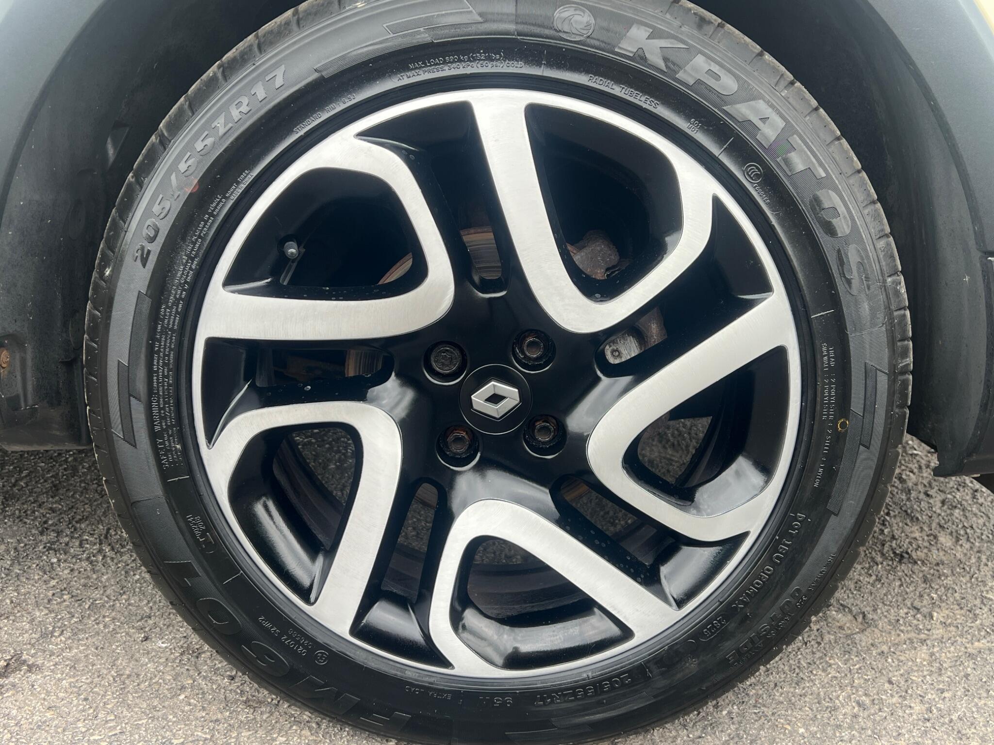 Renault Captur - Image 10