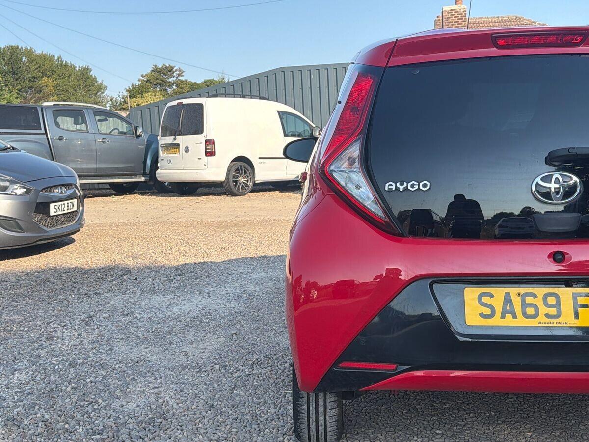 Toyota Aygo - Image 14