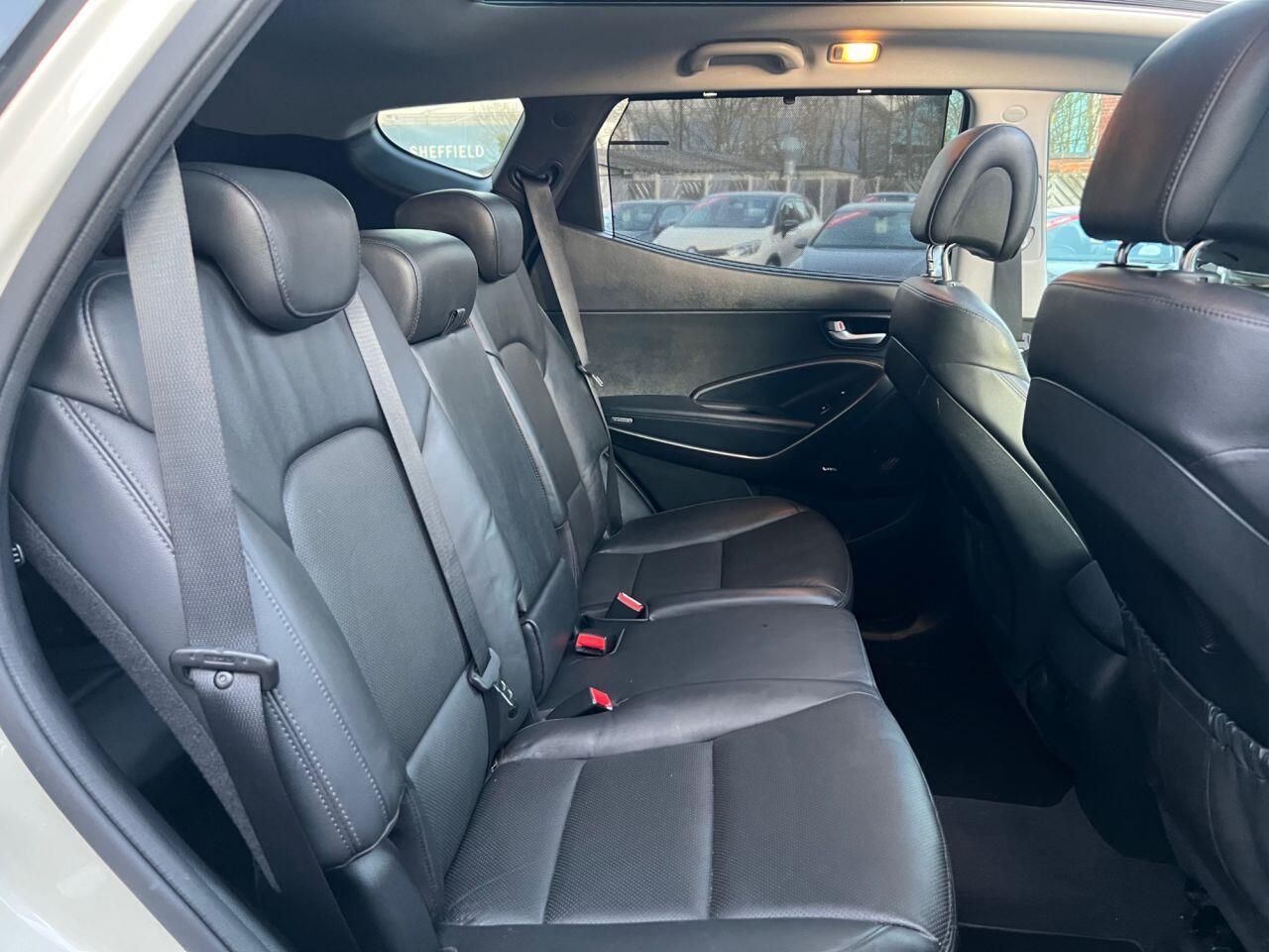 Hyundai Santa Fe - Image 41