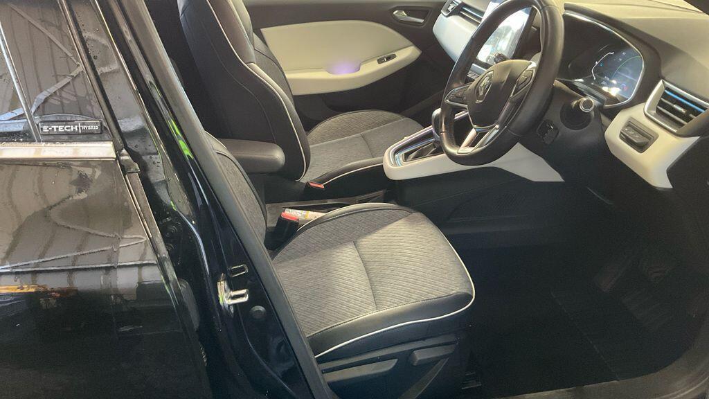Renault Clio - Image 4