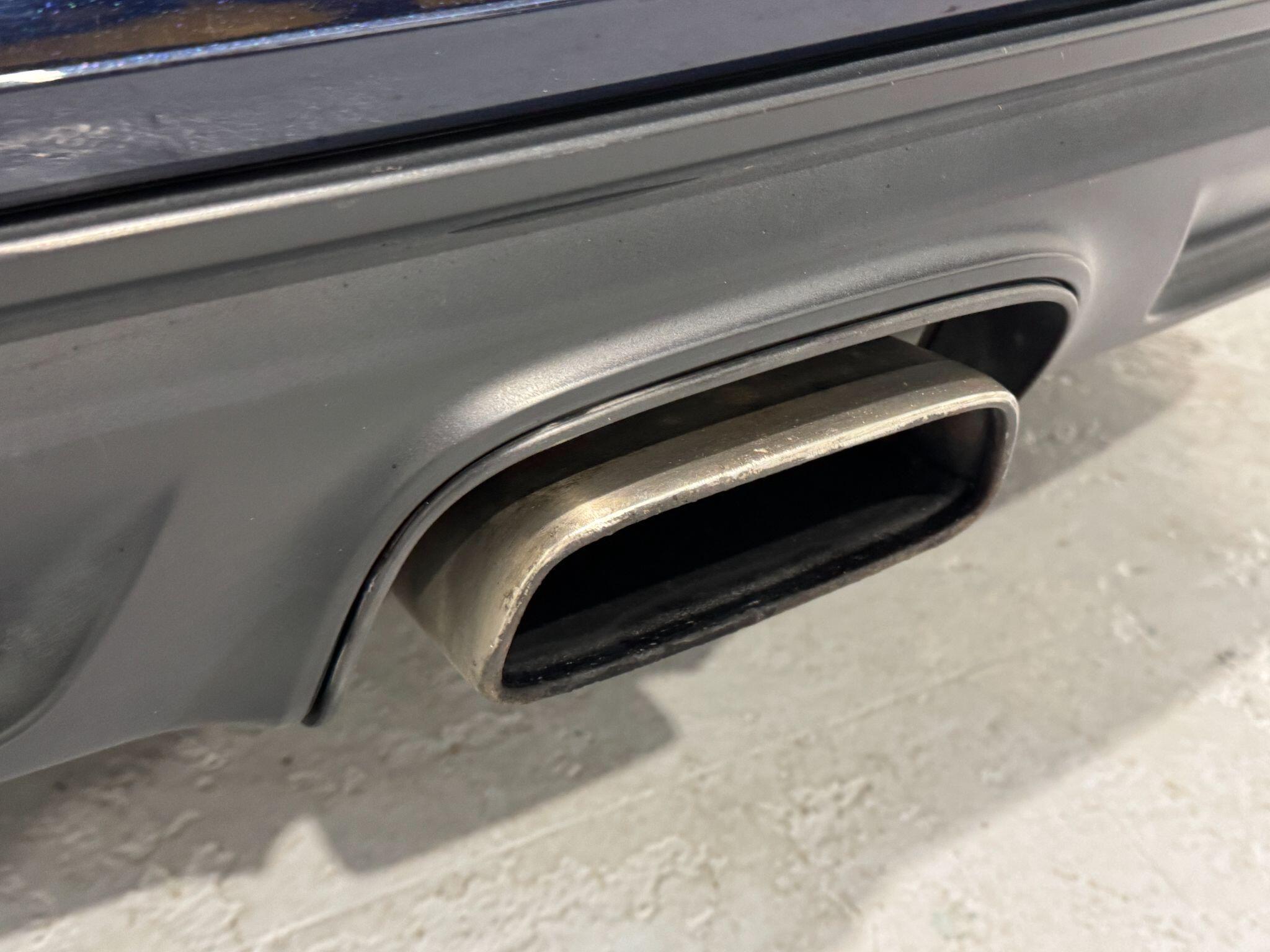 Porsche 718 Cayman - Image 39