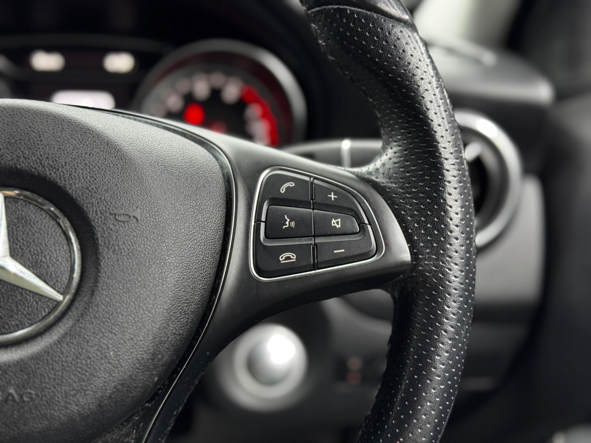 Mercedes GLA - Image 19