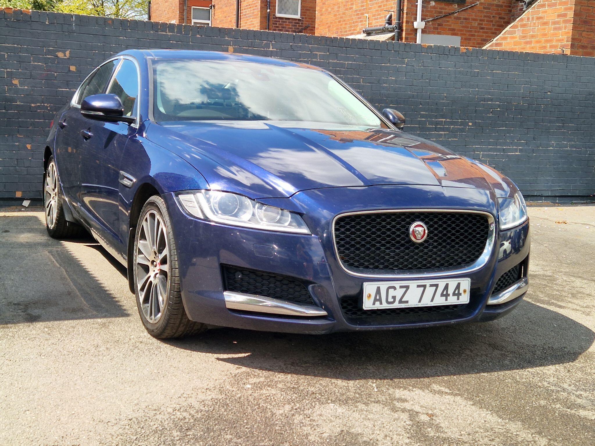 Jaguar XF - Image 15