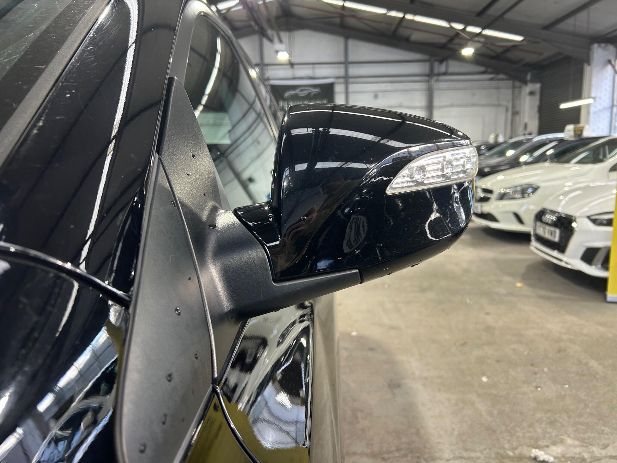 Hyundai ix35 - Image 34