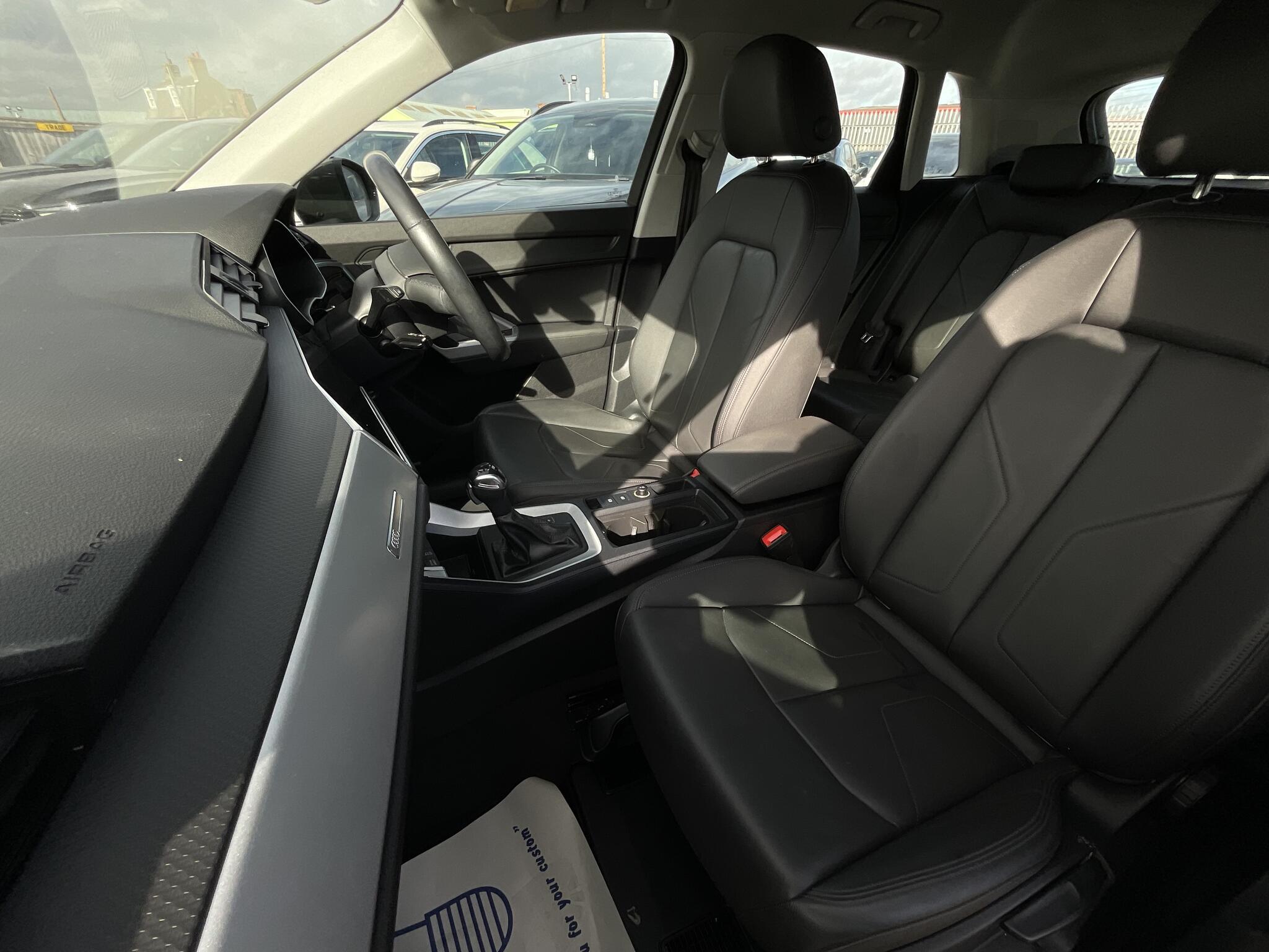 Audi Q3 - Image 17
