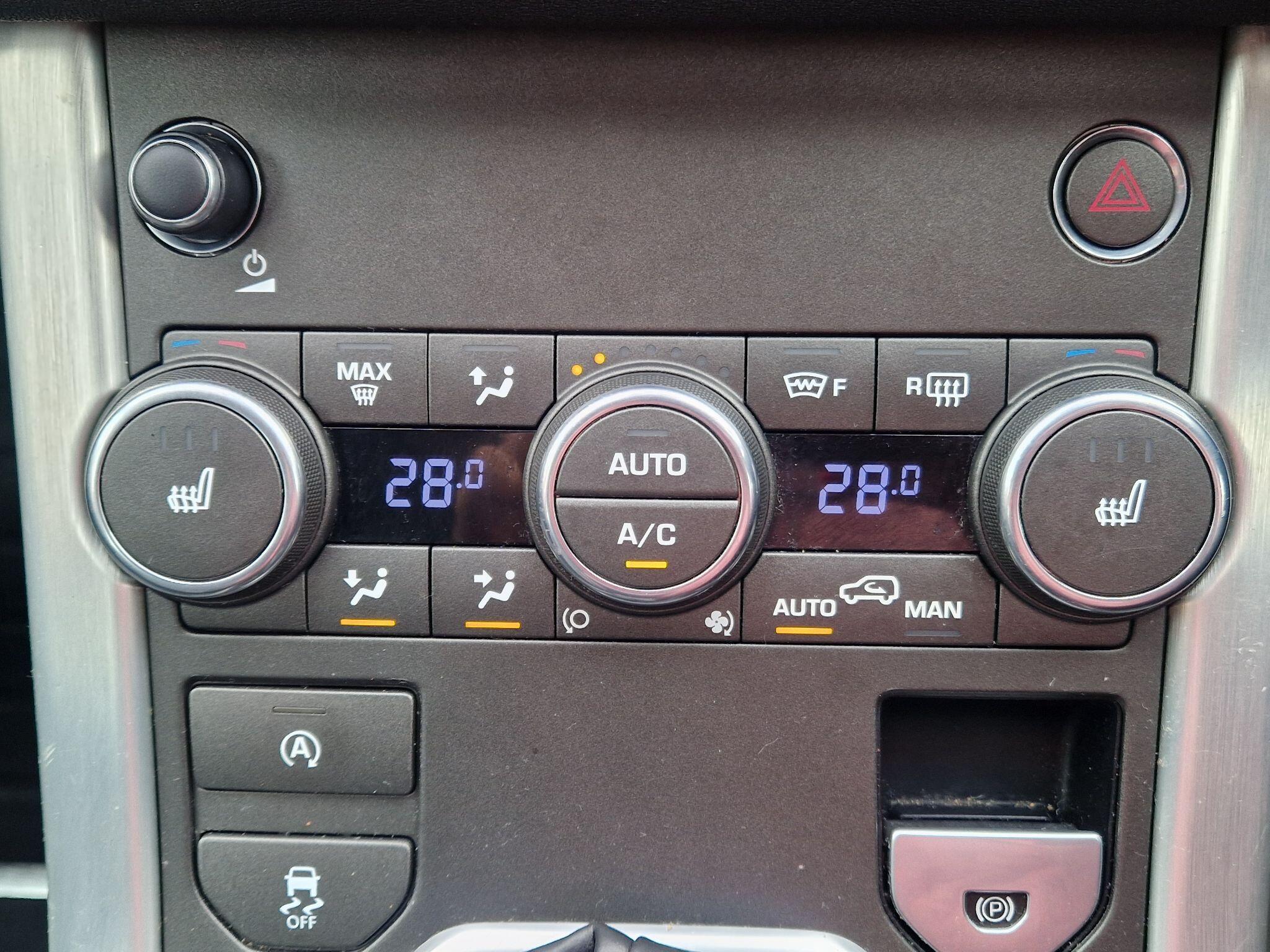 Land Rover Range Rover Evoque - Image 50