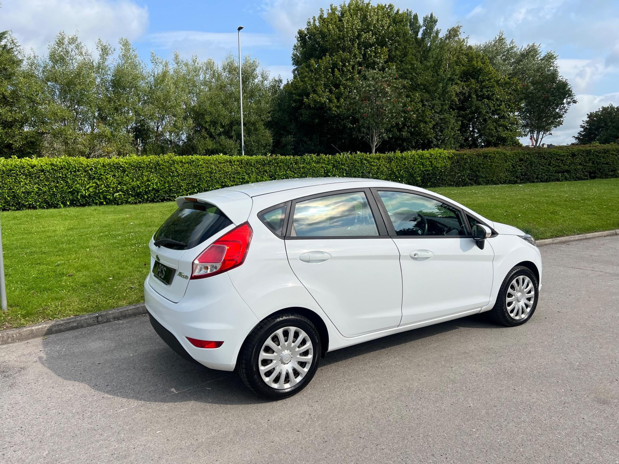 Ford Fiesta - Image 28