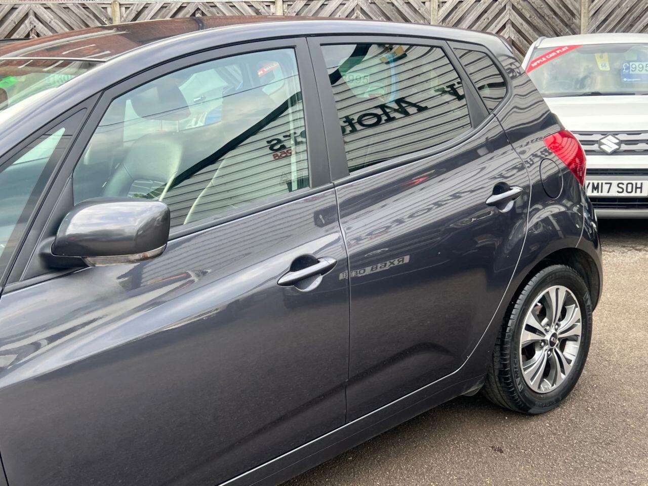 Kia Venga - Image 10