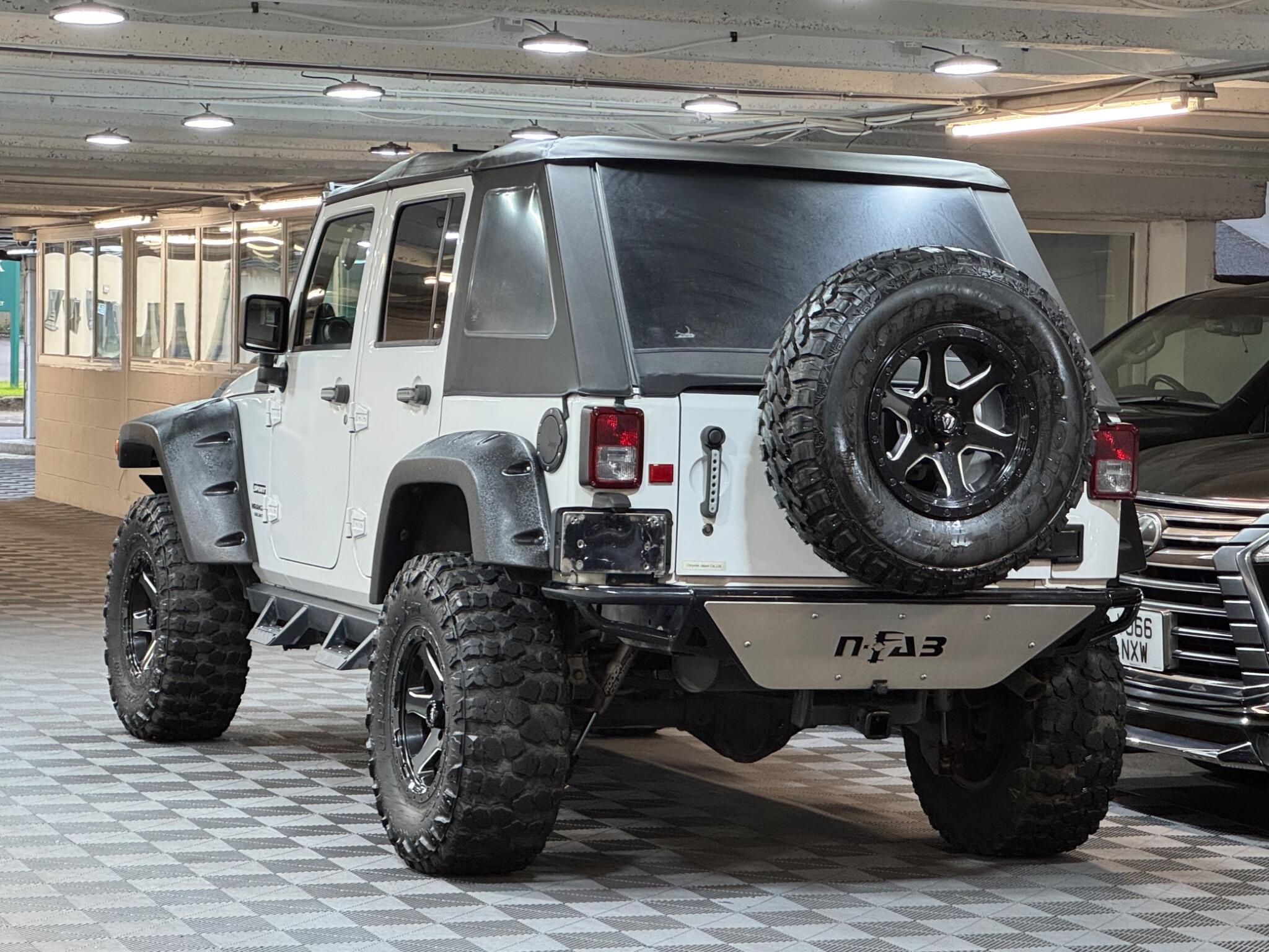 Jeep Wrangler - Image 3