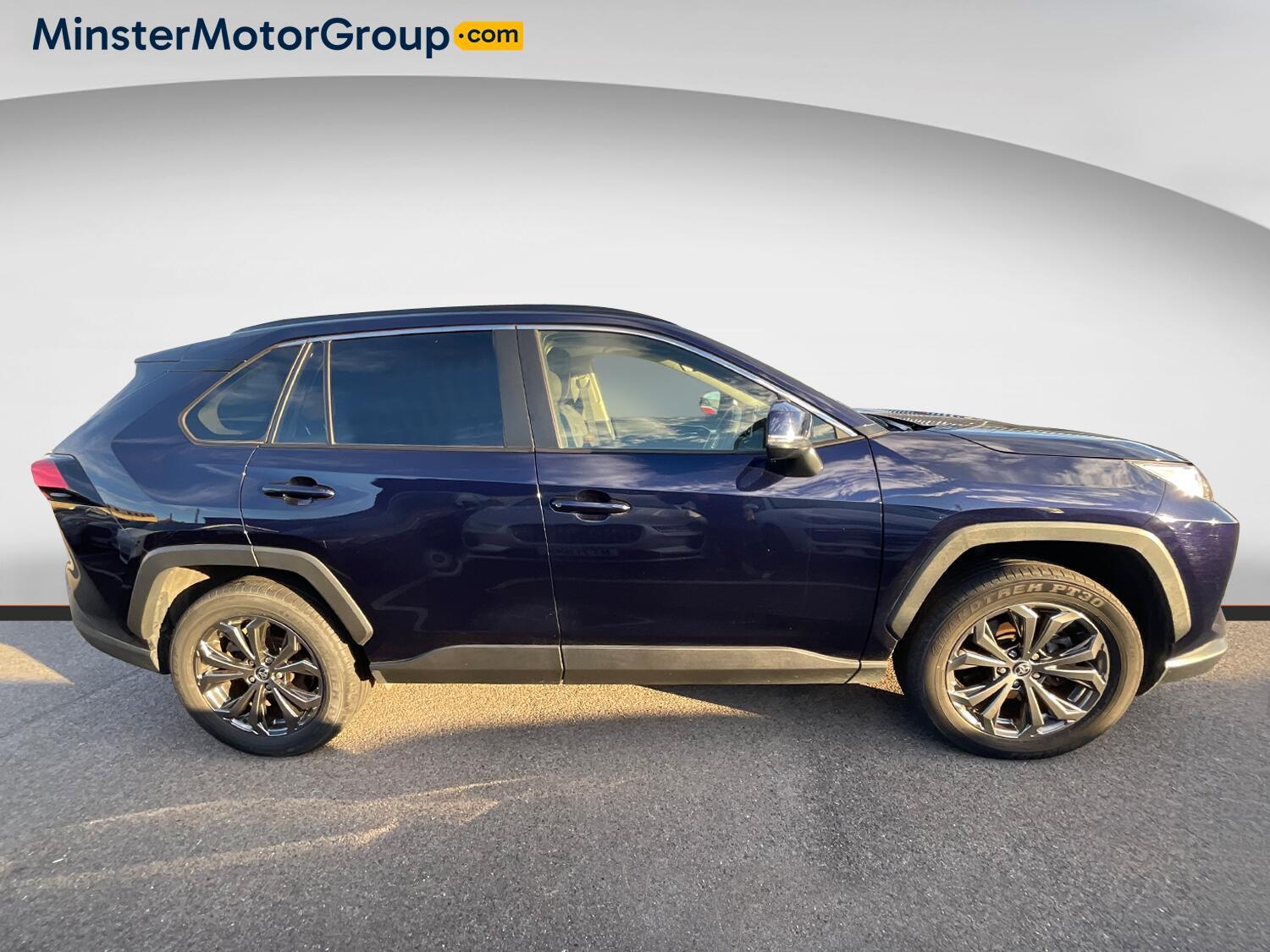 Toyota RAV4 - Image 2