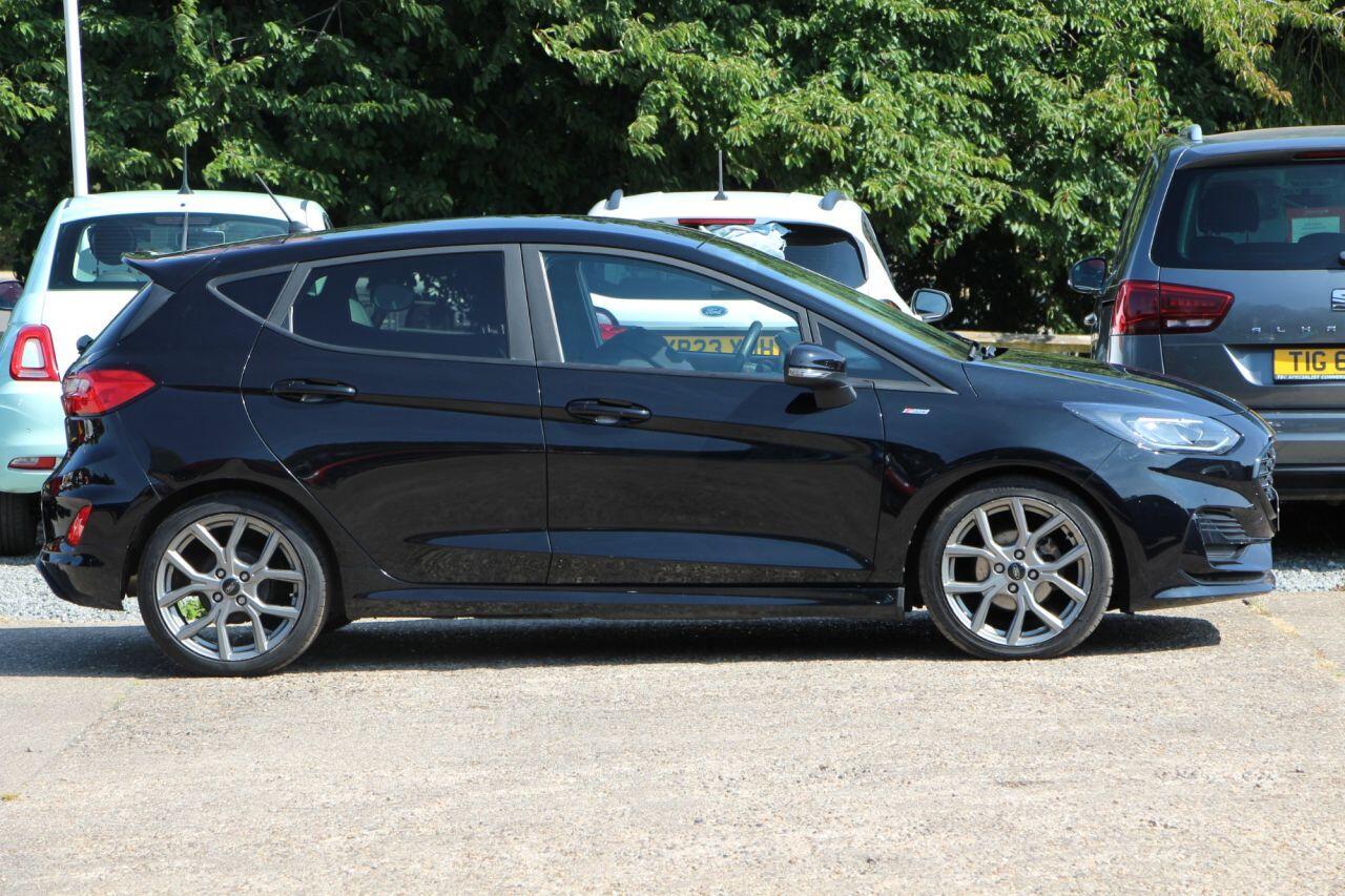 Ford Fiesta - Image 2