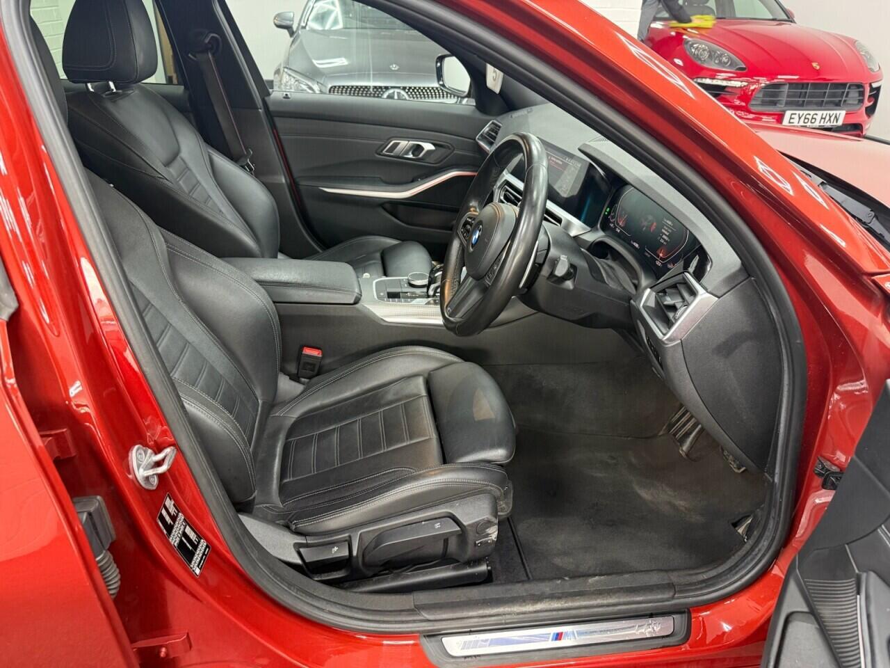 BMW 3 Series - Image 18