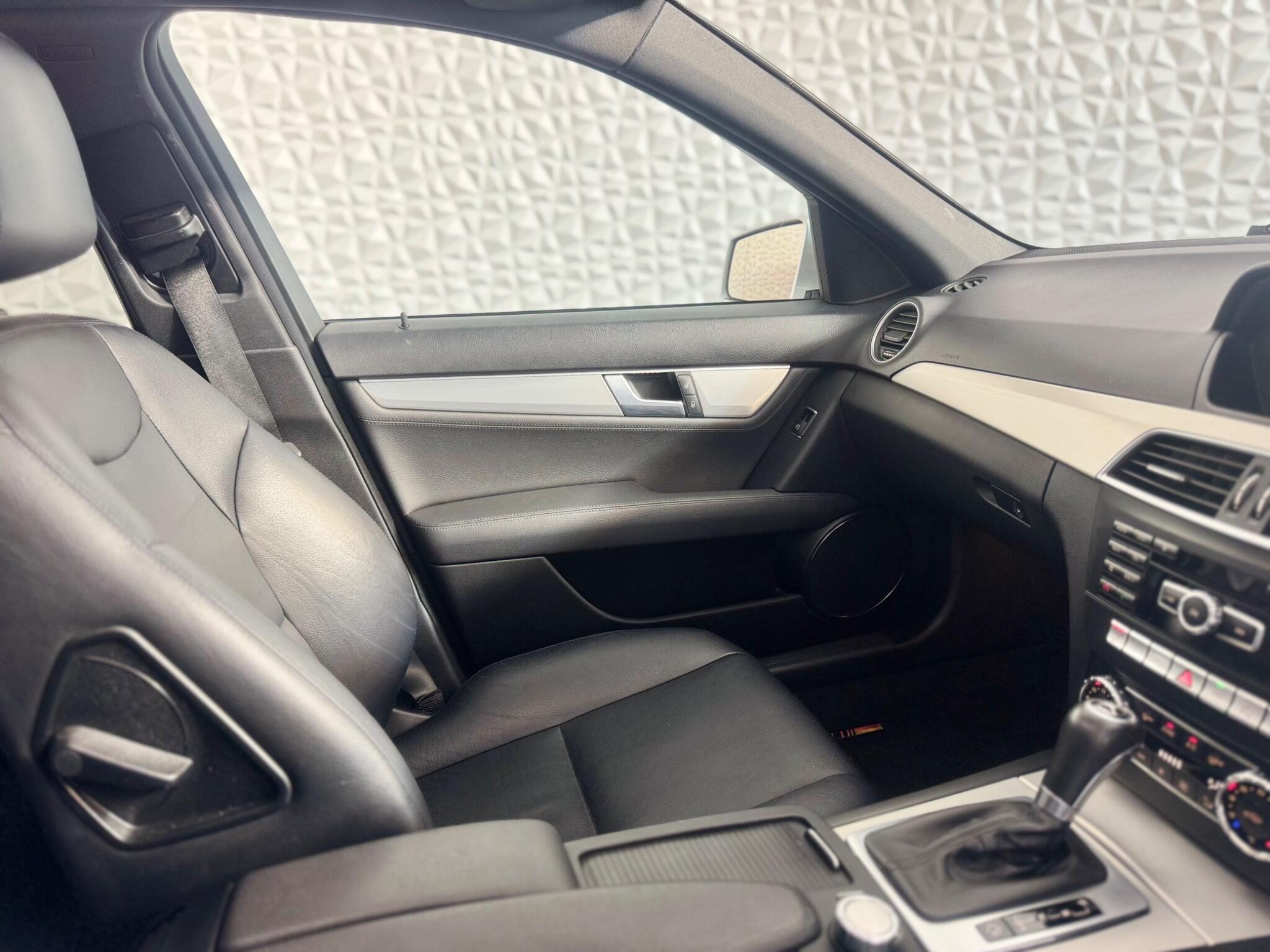Mercedes C Class - Image 35