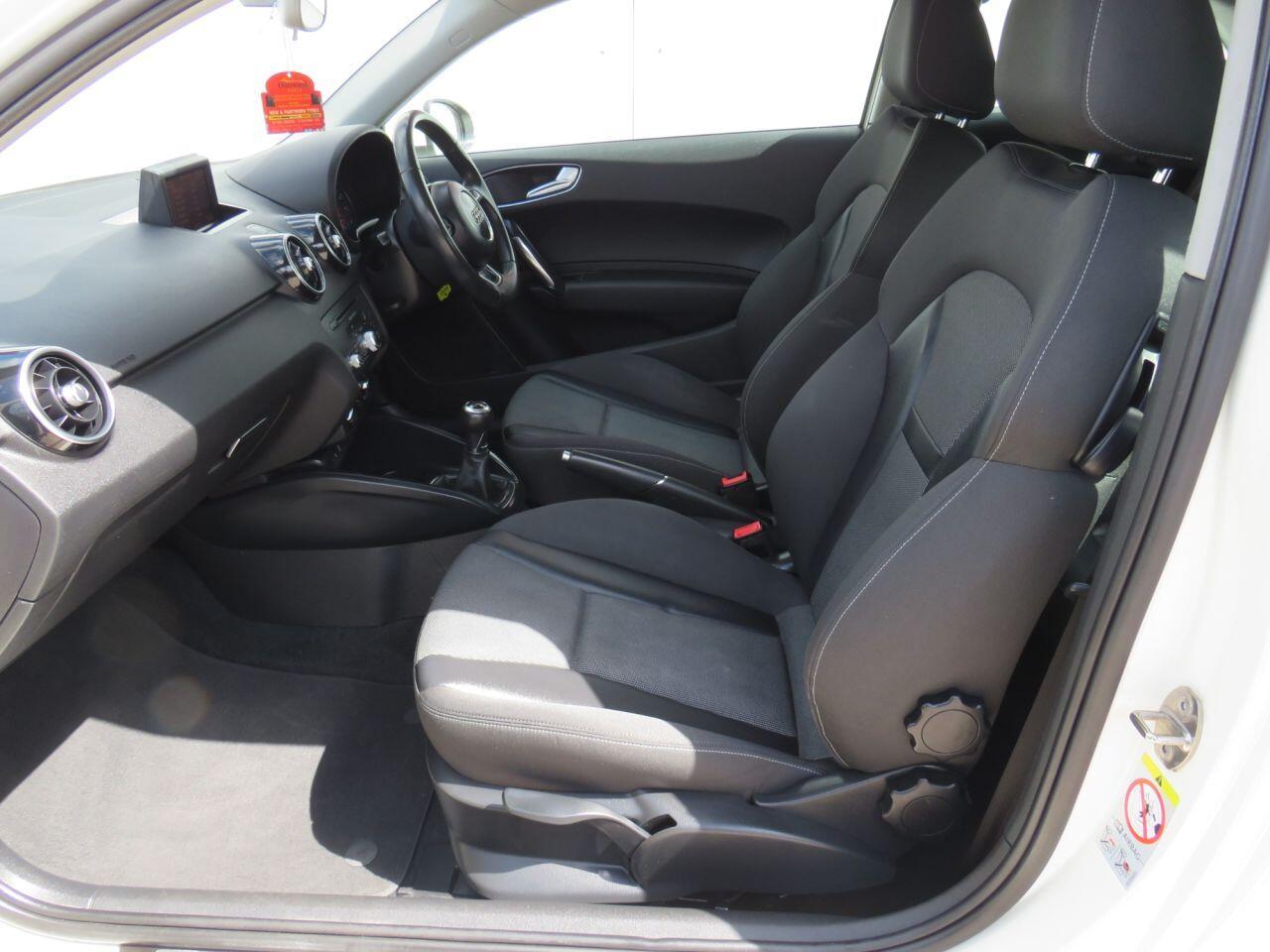 Audi A1 - Image 10