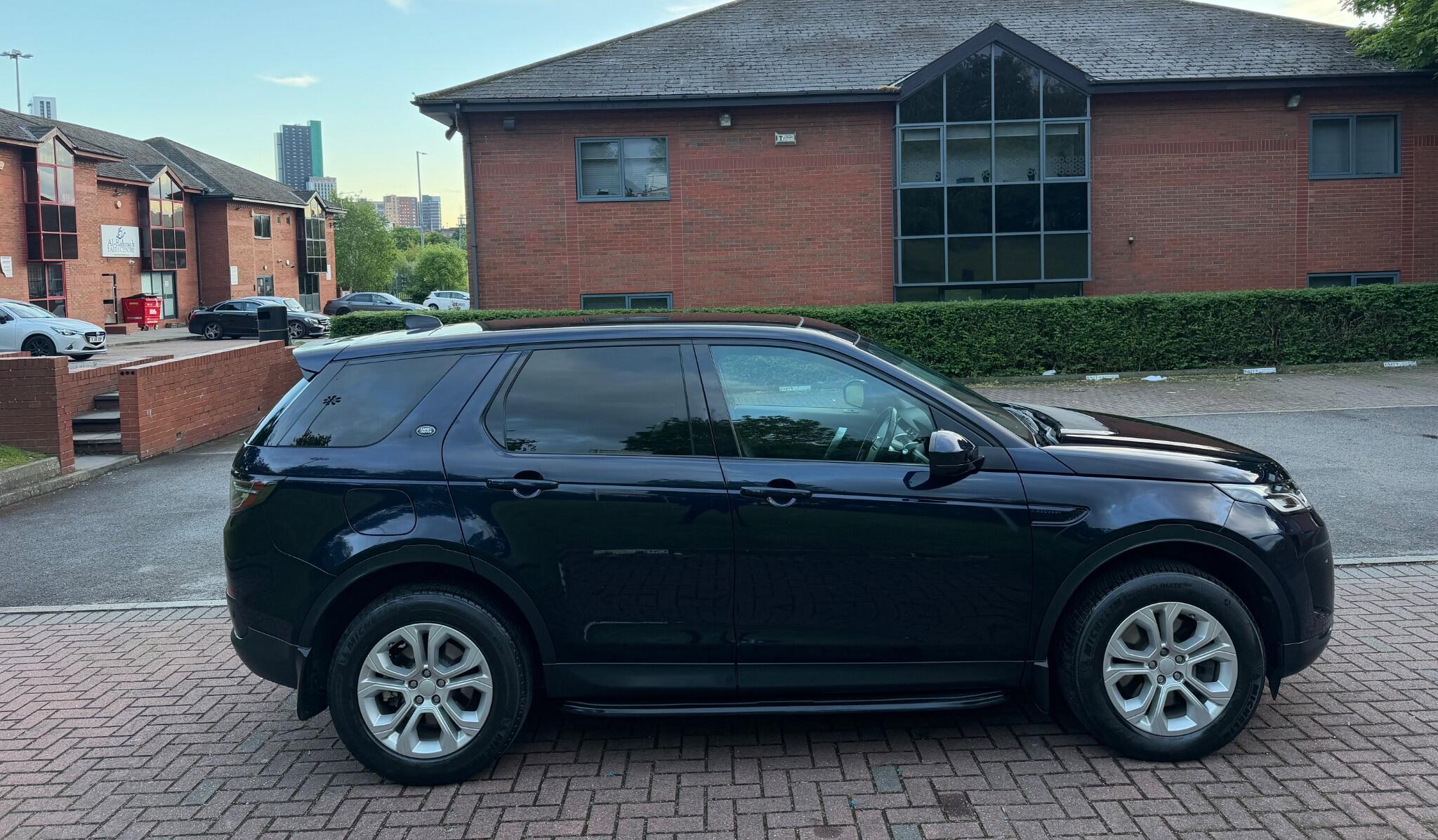 Land Rover DISCOVERY SPORT - Image 6