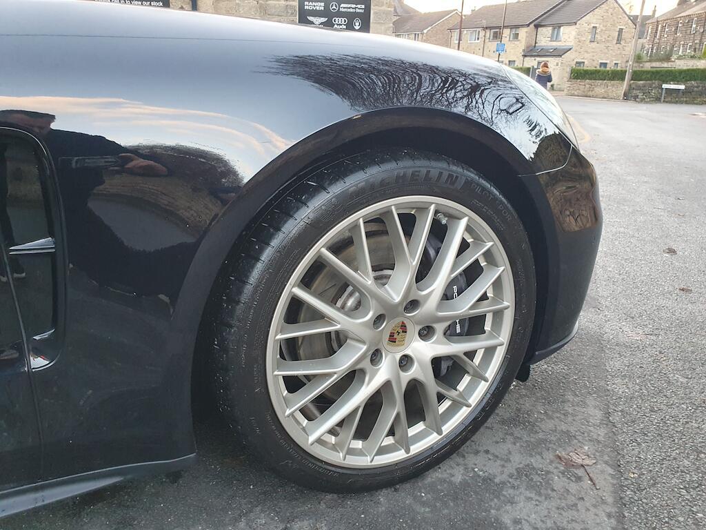 Porsche Panamera - Image 22