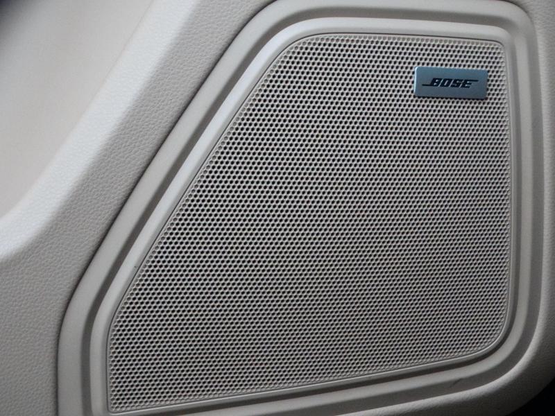 Porsche Macan - Image 17