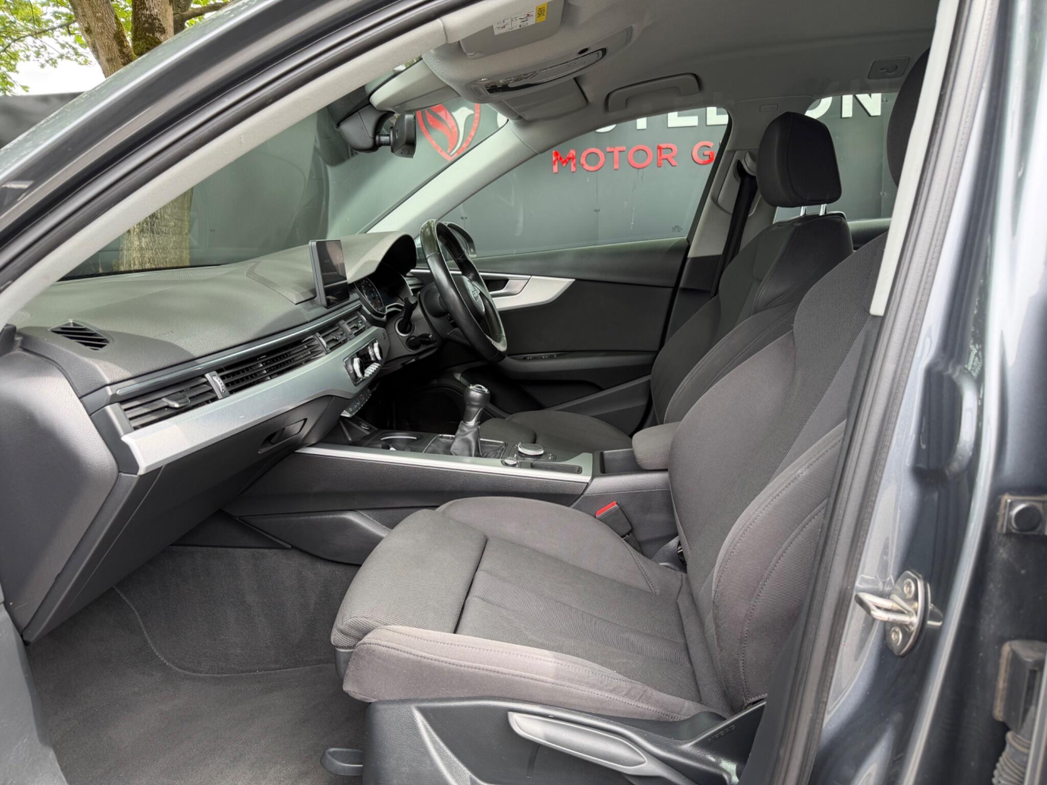 Audi A4 Avant - Image 17