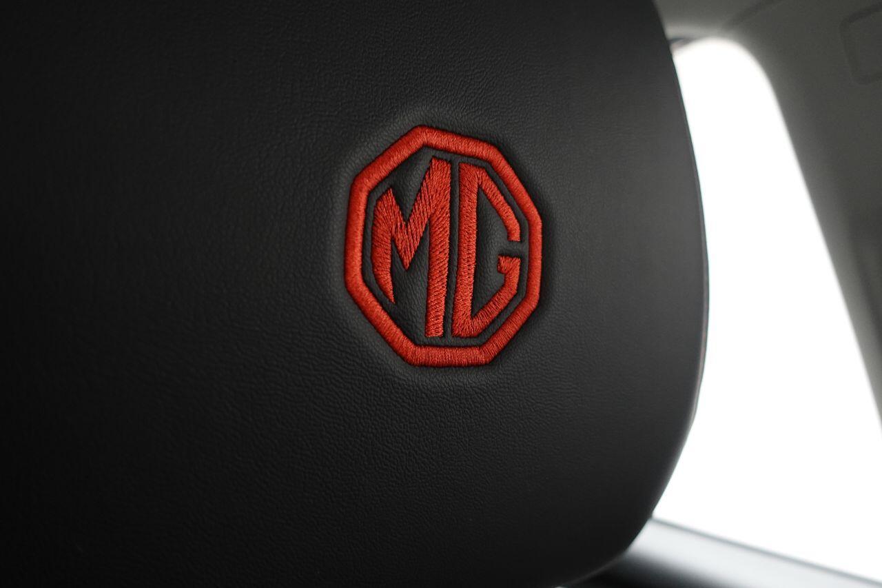 MG MG ZS - Image 23