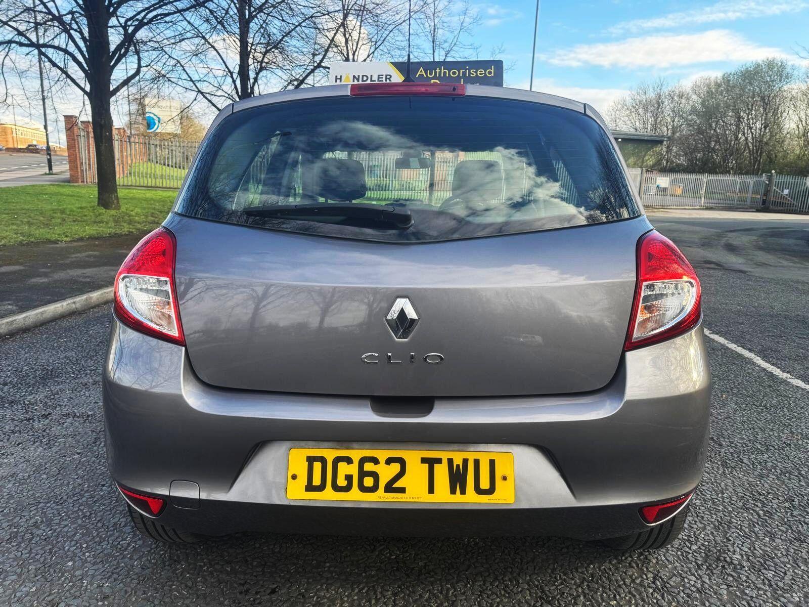 Renault Clio - Image 6