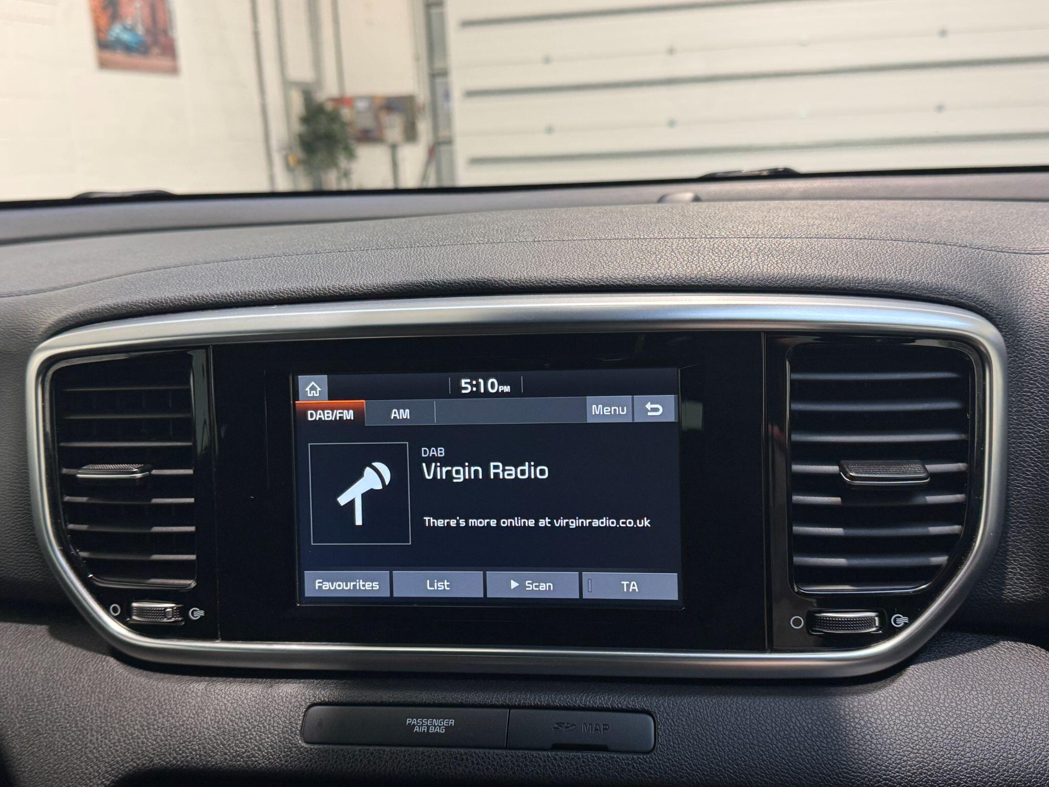 Kia Sportage - Image 40