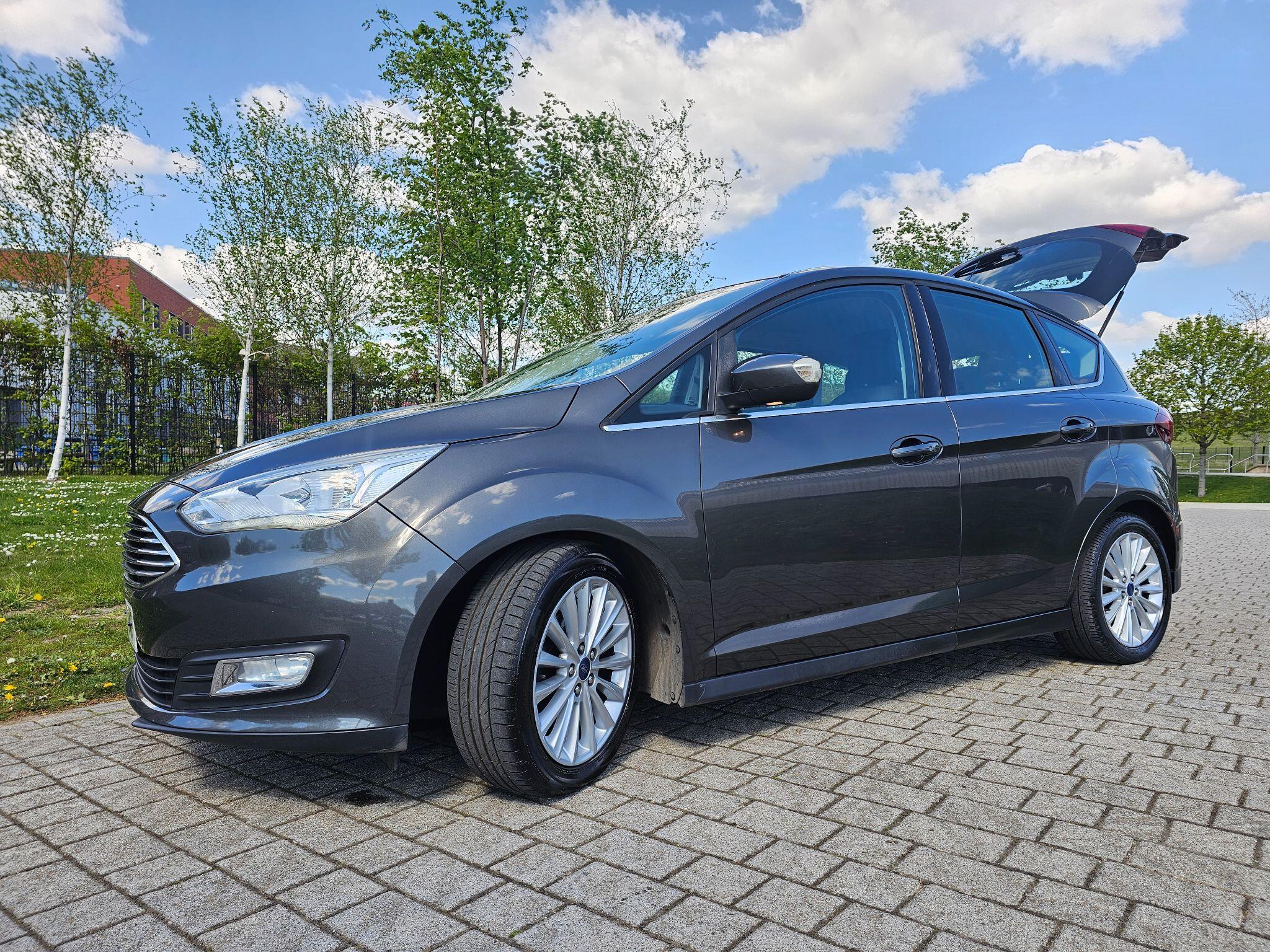 Ford C-MAX - Image 14