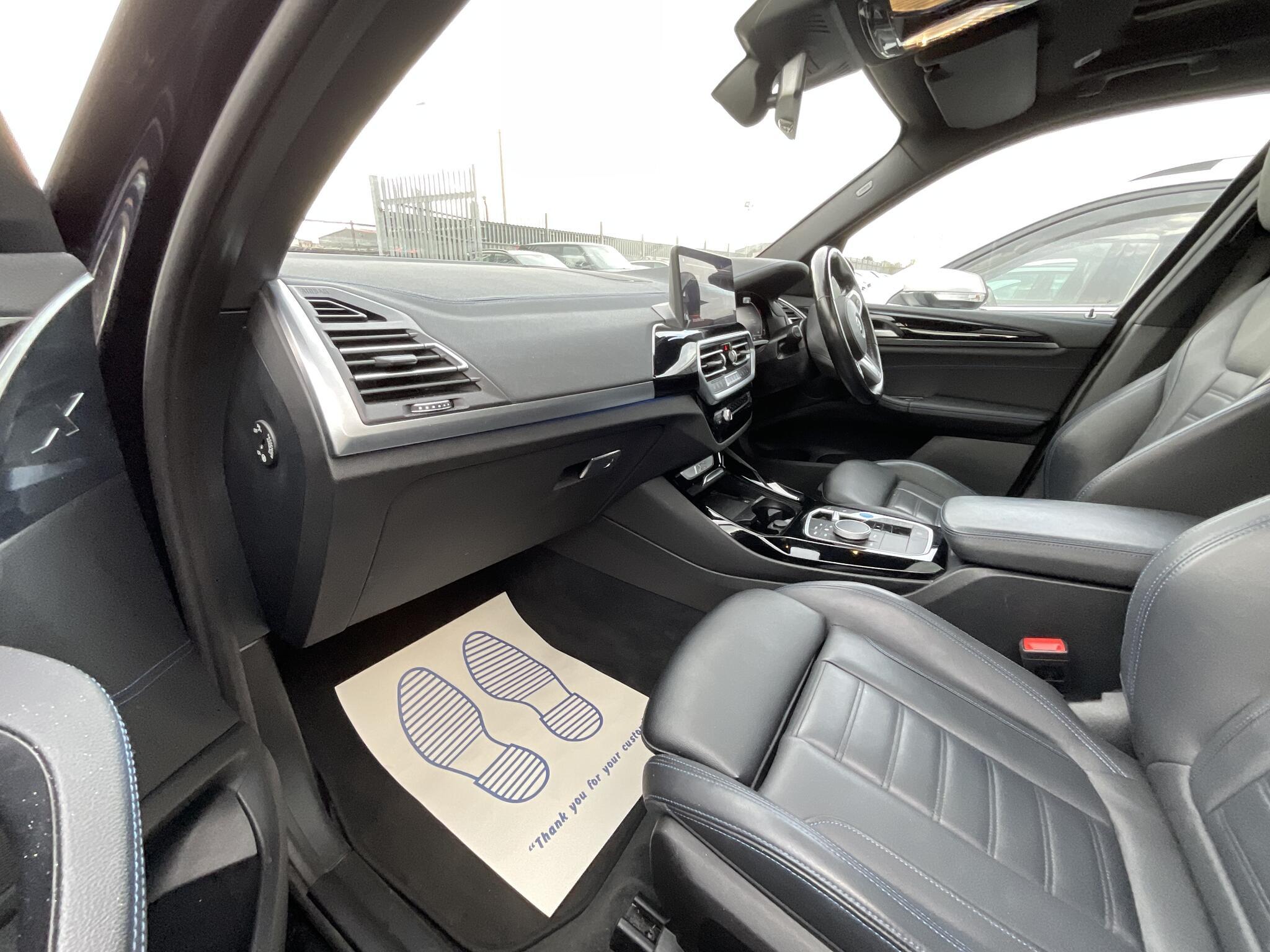 BMW iX3 - Image 18