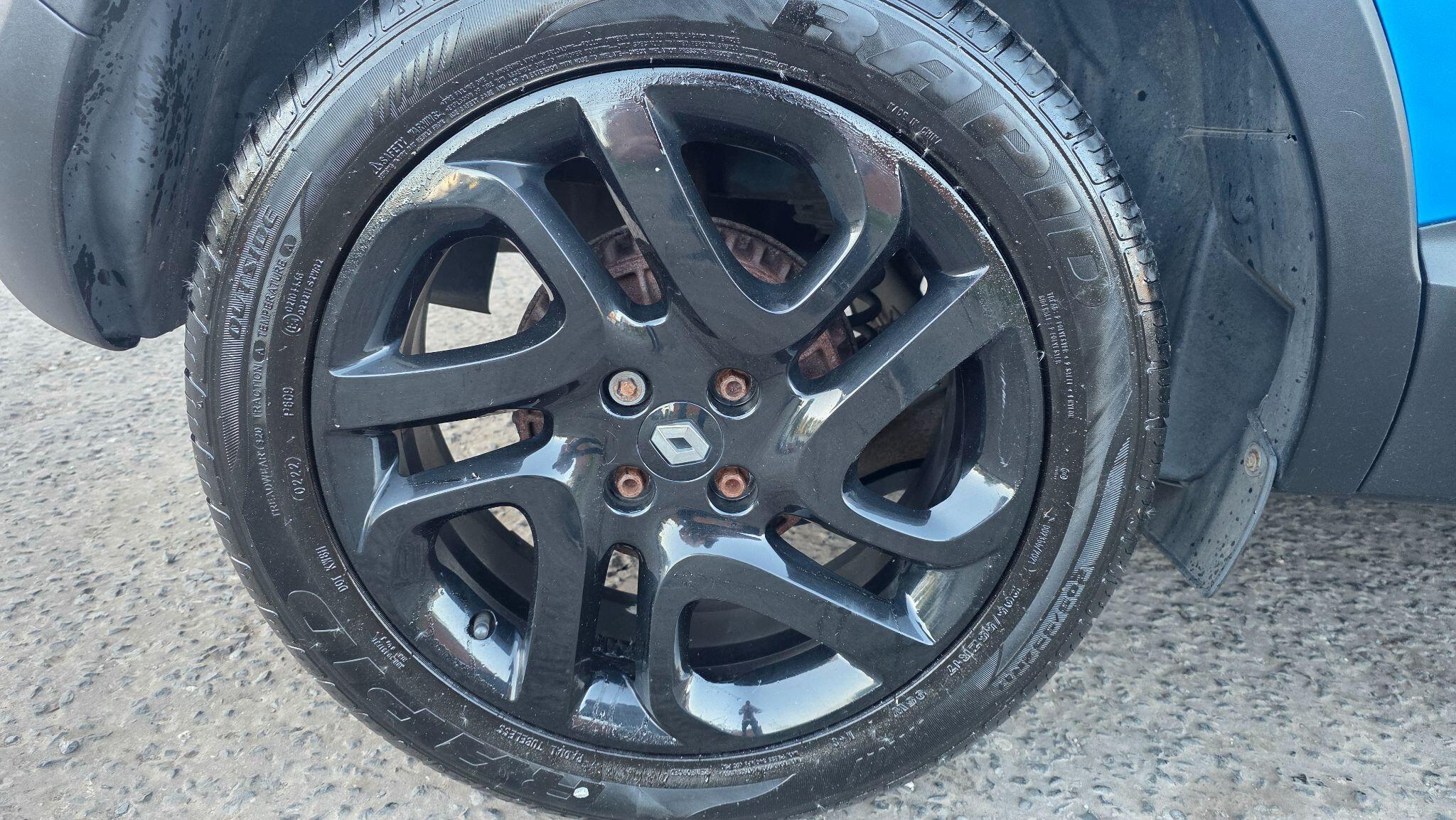 Renault Captur - Image 48