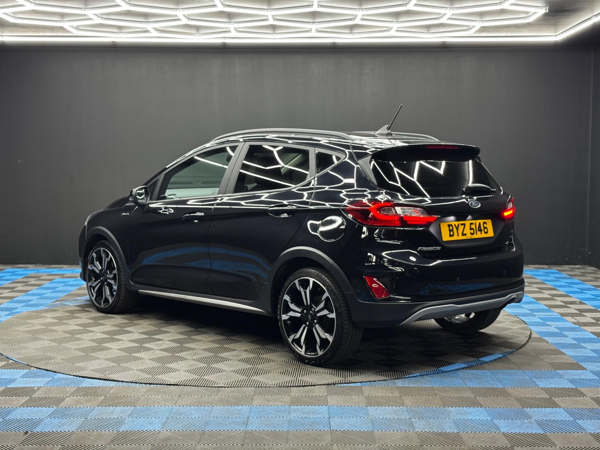 Ford Fiesta - Image 7