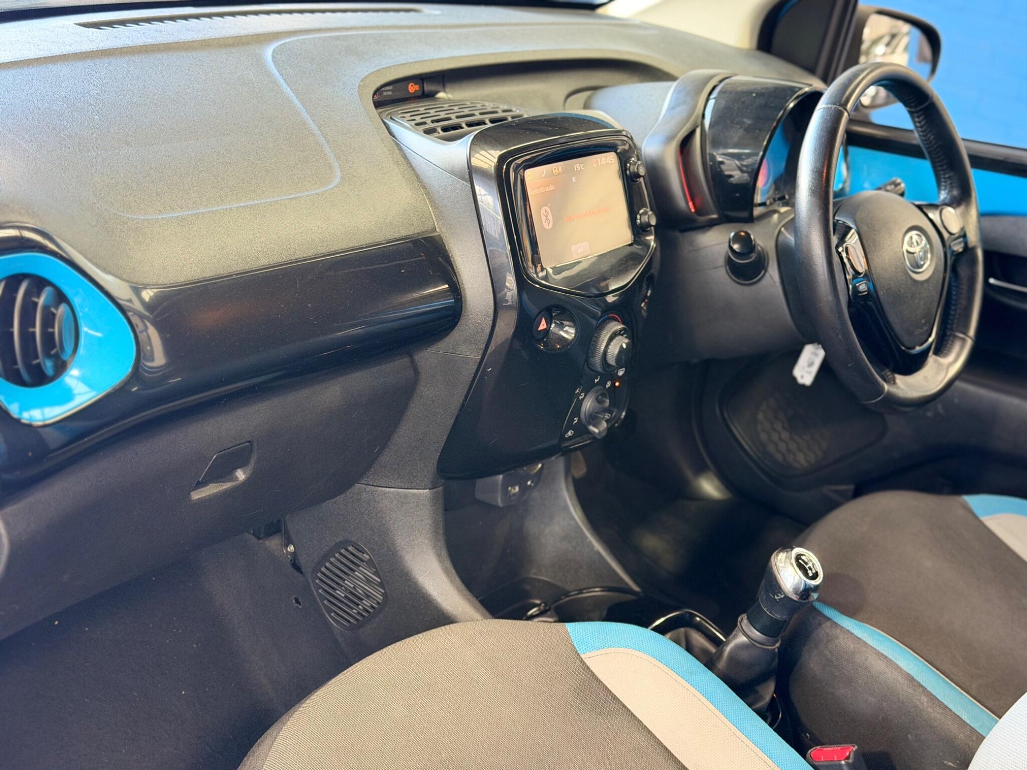 Toyota Aygo - Image 31