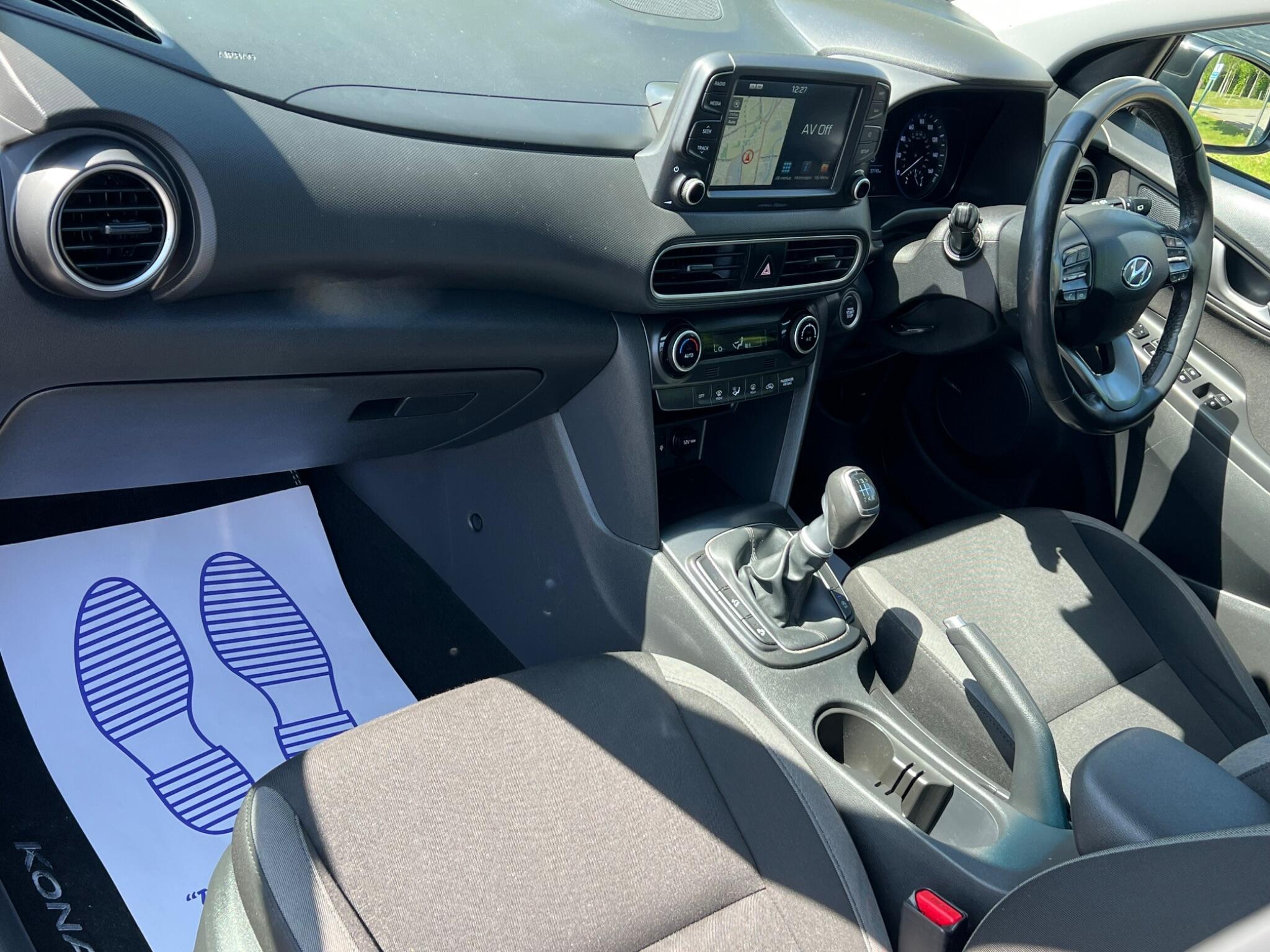 Hyundai Kona - Image 11
