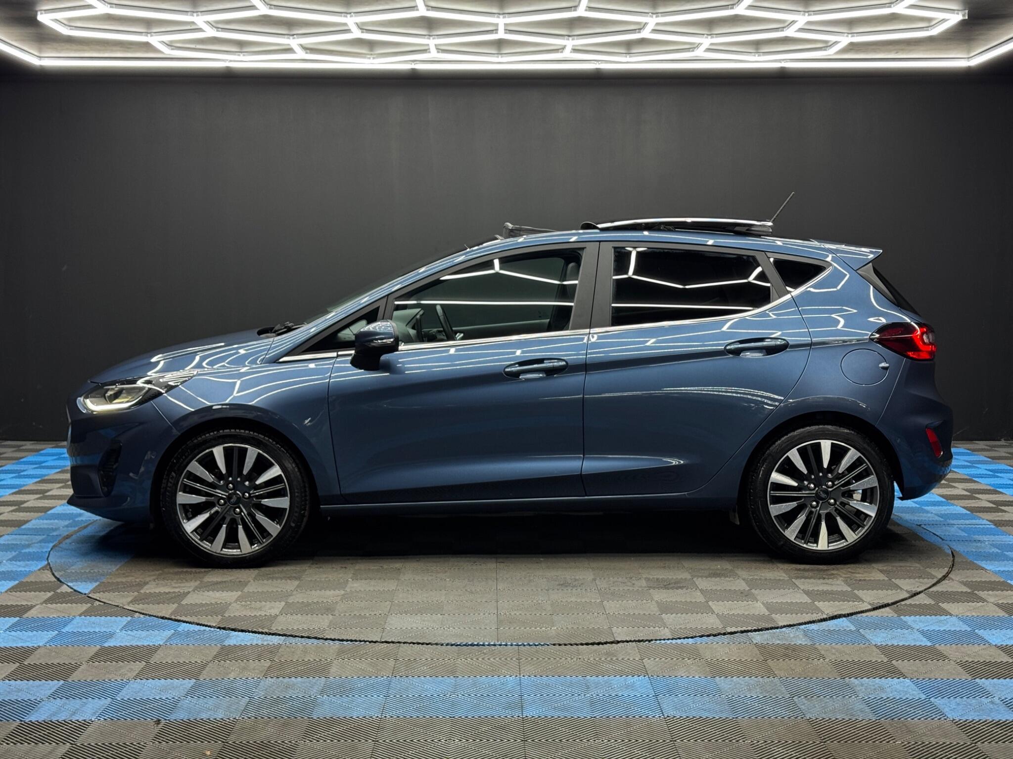 Ford Fiesta - Image 8