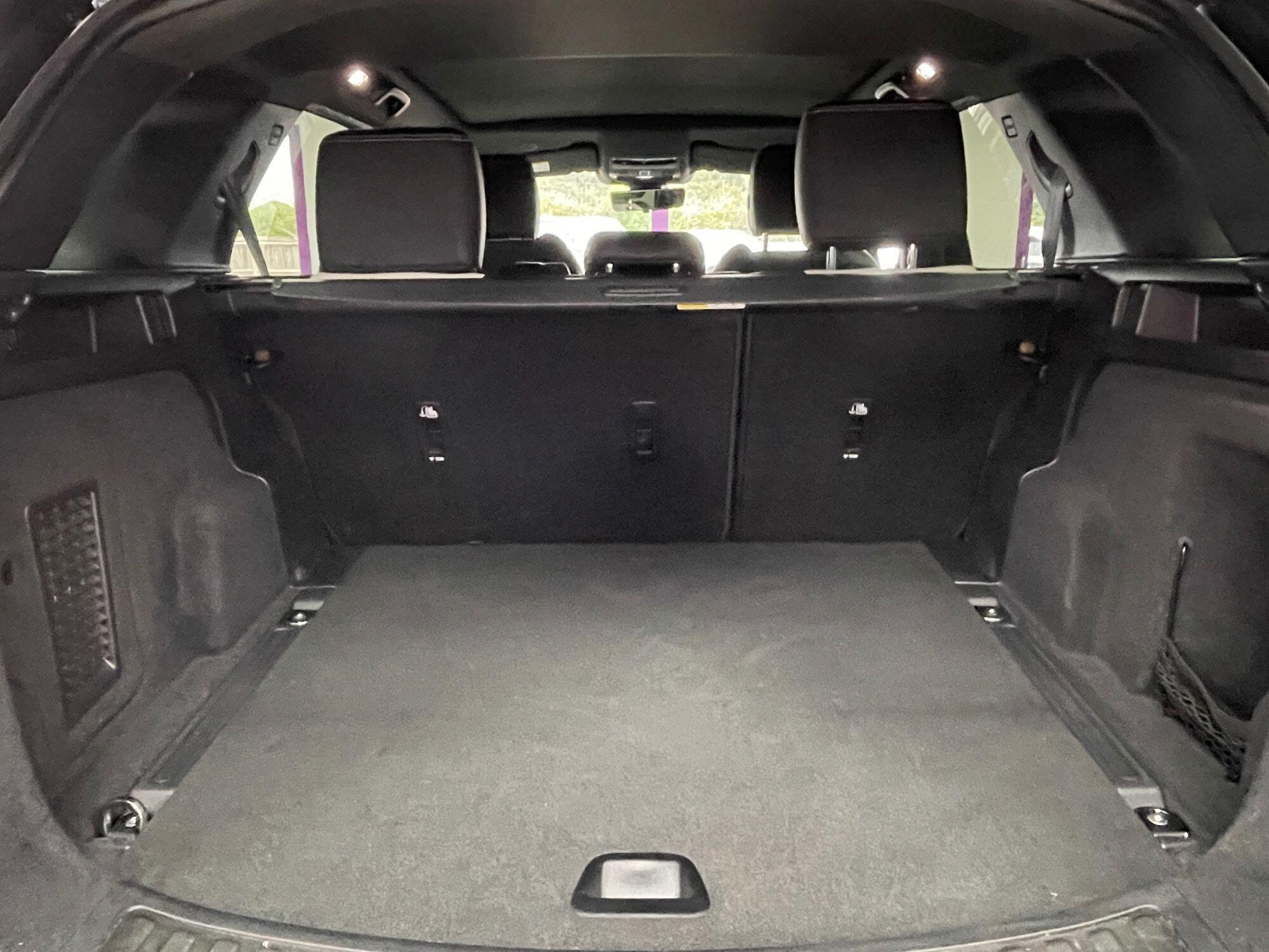 Land Rover DISCOVERY SPORT - Image 17