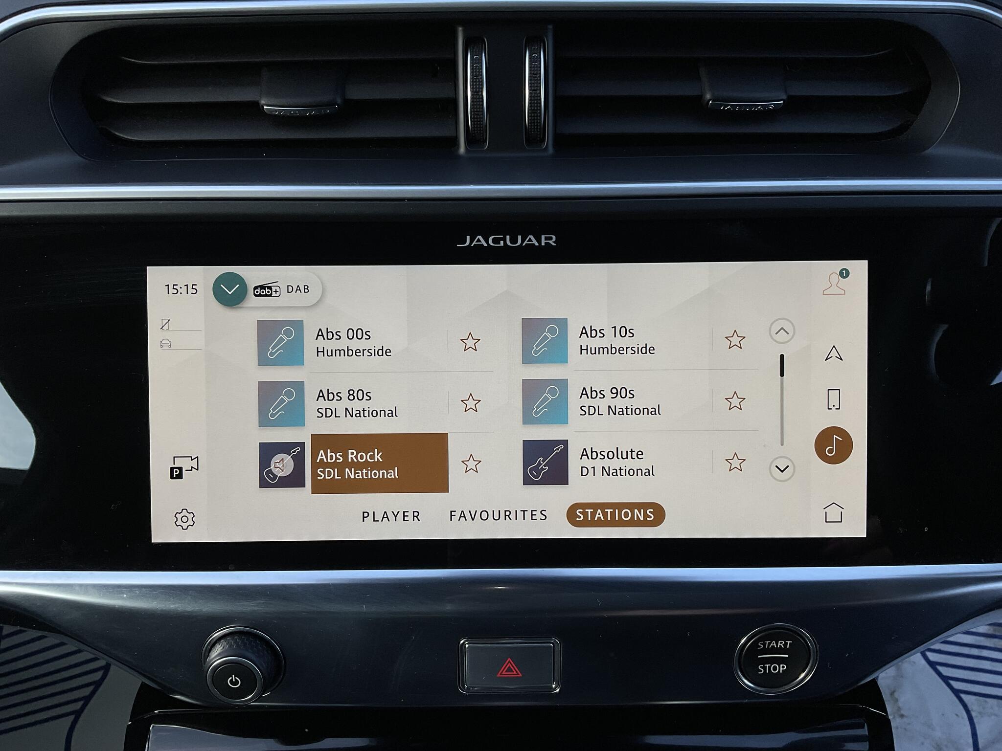 Jaguar I-Pace - Image 35