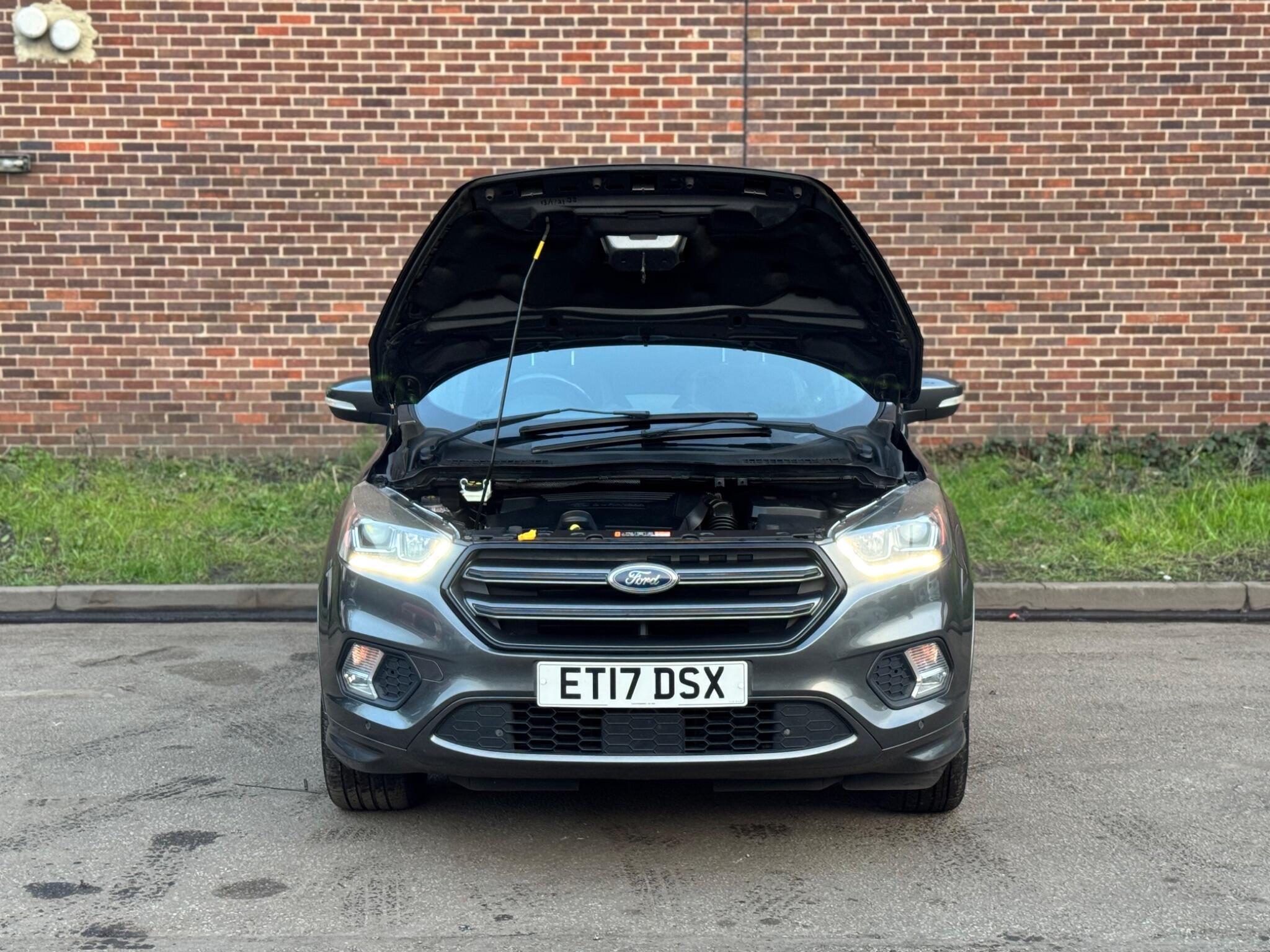 Ford Kuga - Image 6