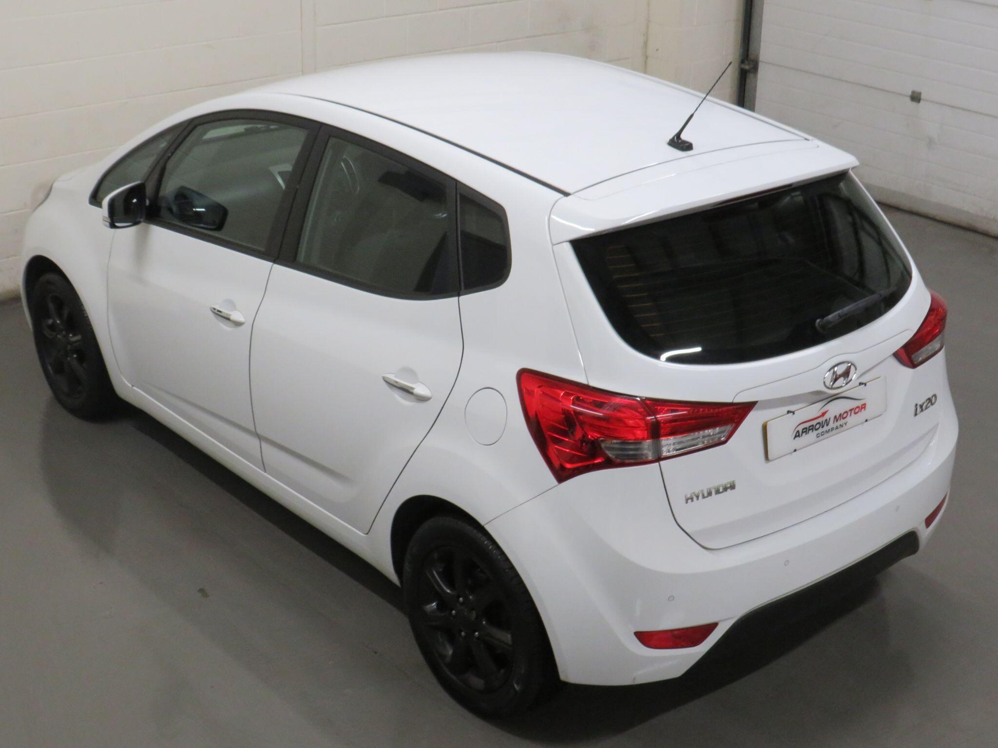 Hyundai ix20 - Image 10