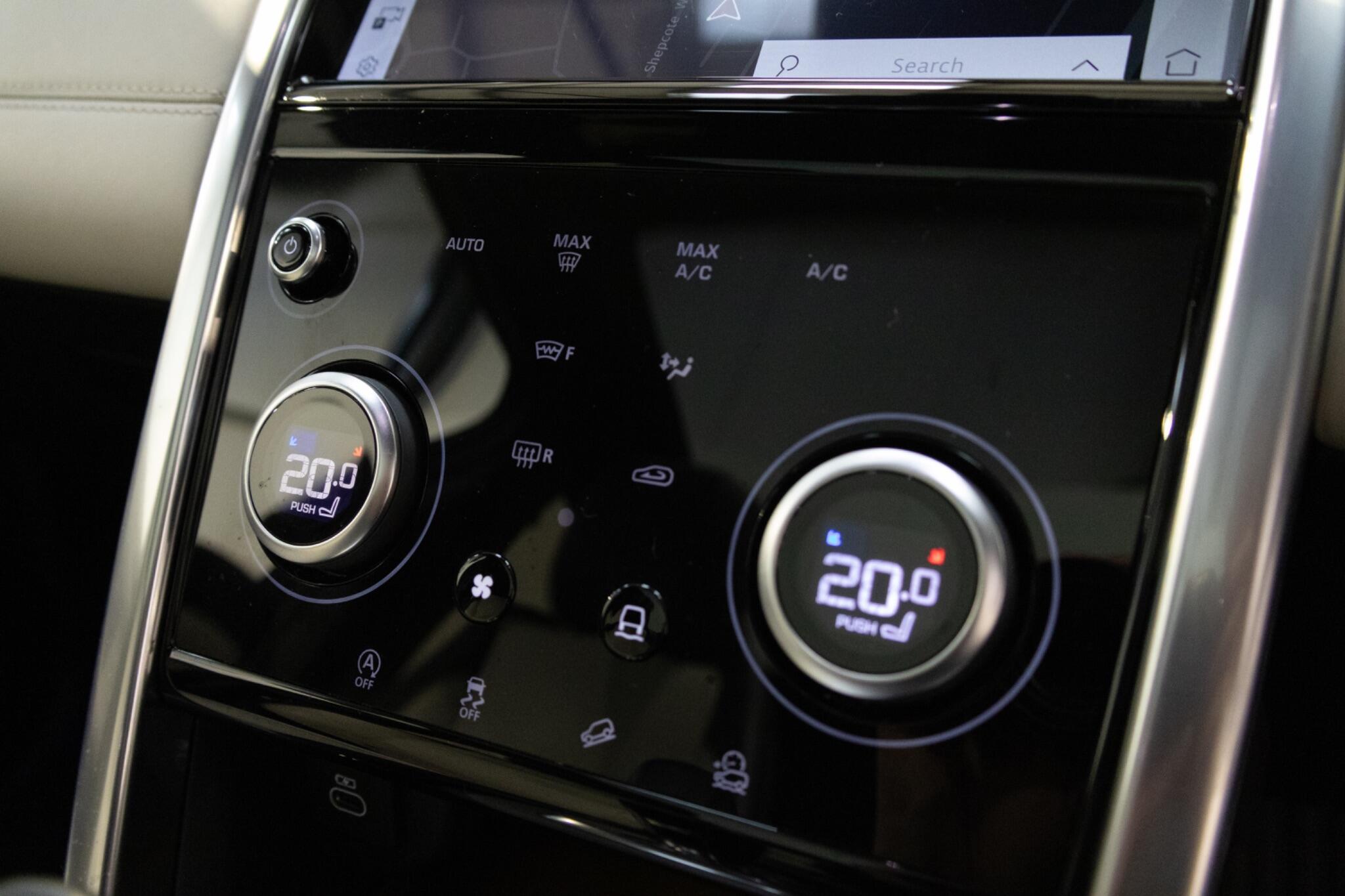 Land Rover DISCOVERY SPORT - Image 19