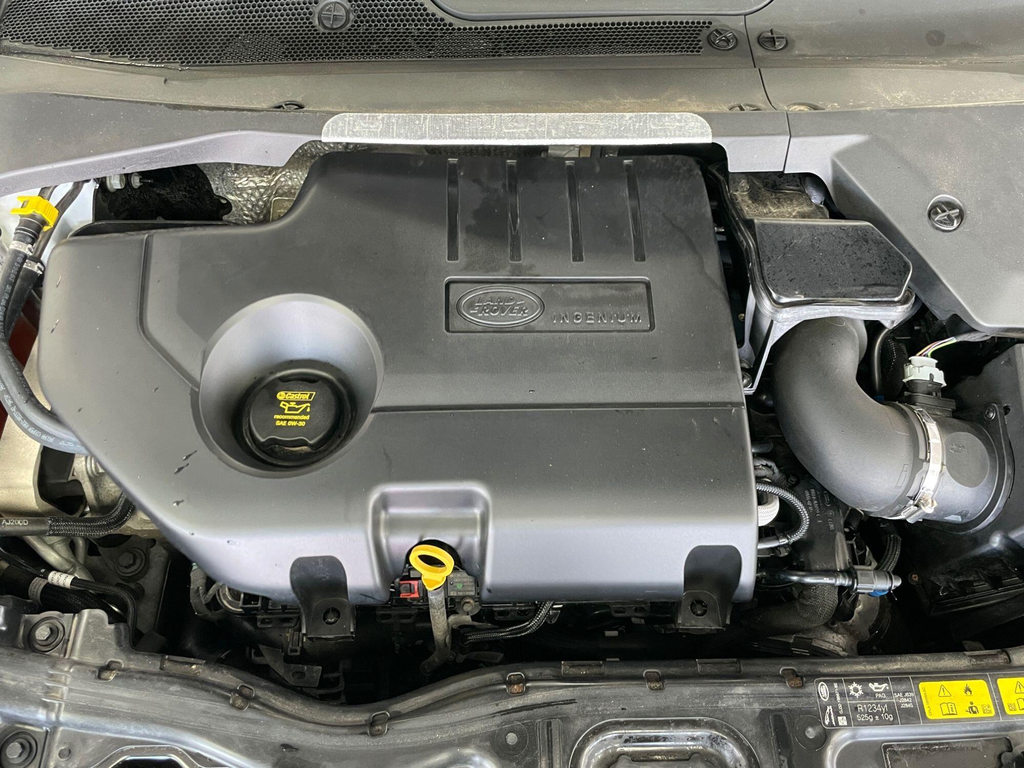 Land Rover DISCOVERY SPORT - Image 19