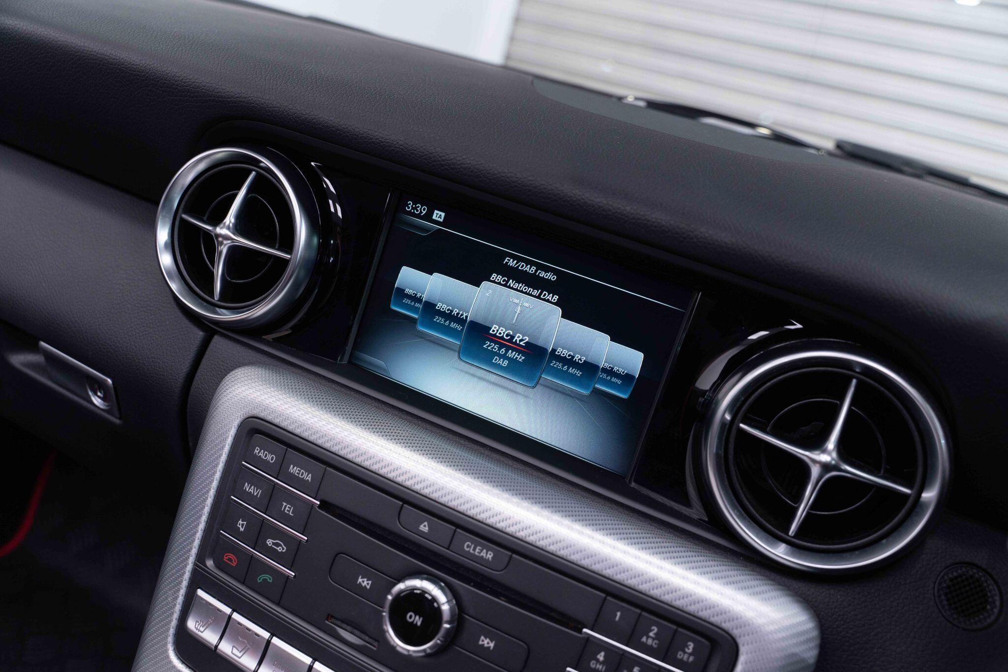 Mercedes SLC - Image 24