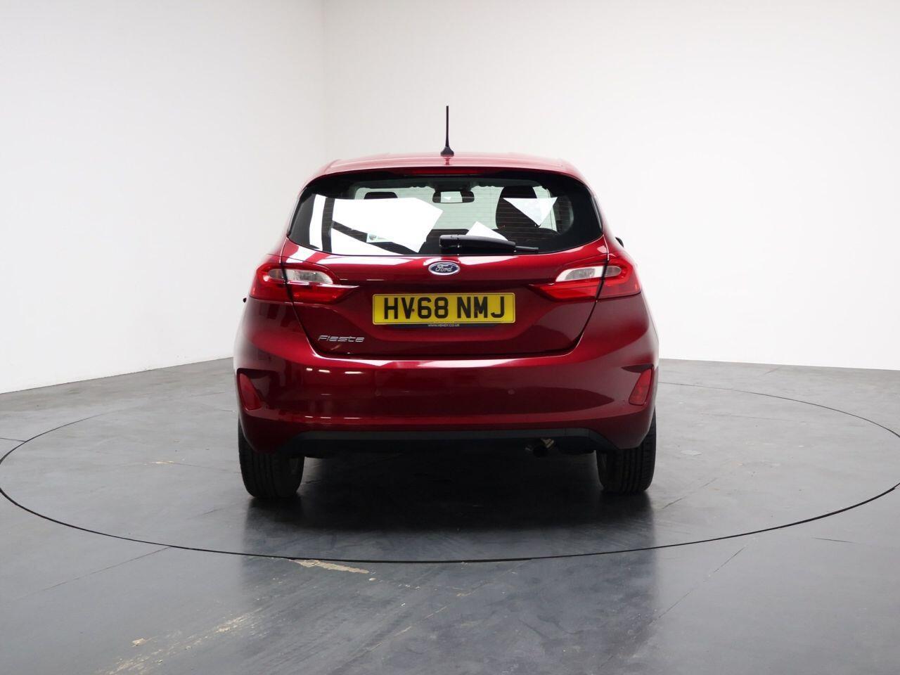 Ford Fiesta - Image 11