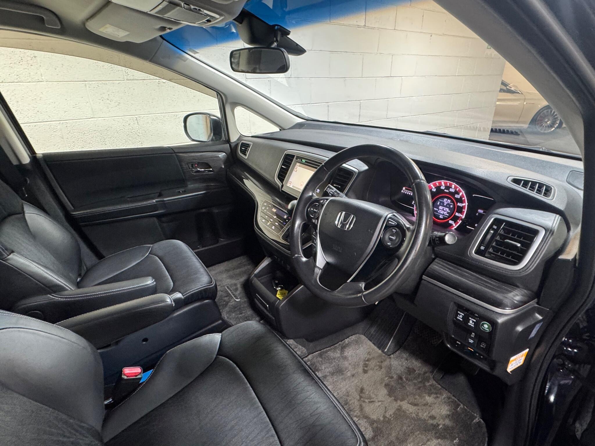 Honda Odyssey - Image 9