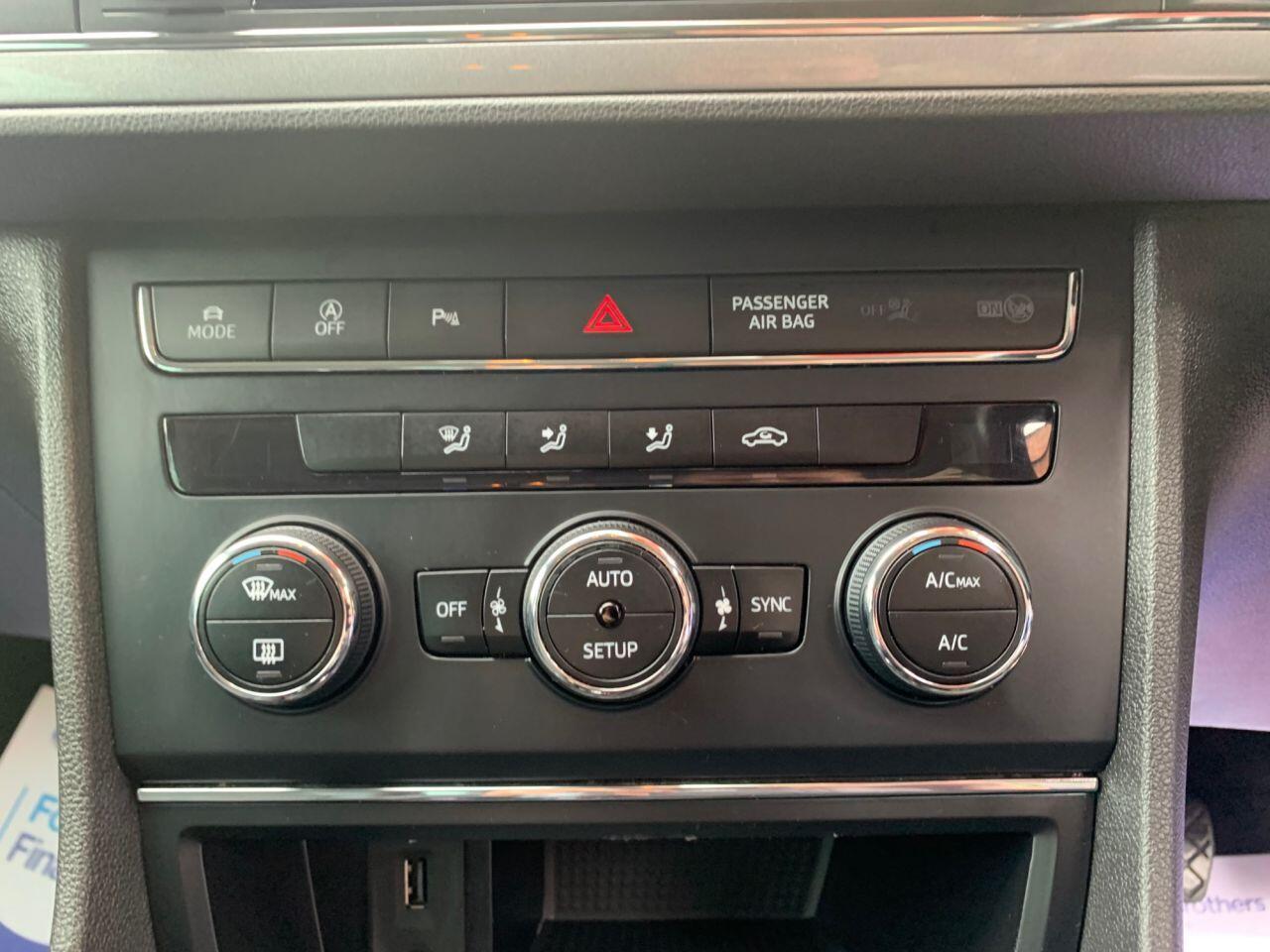 SEAT Leon - Image 19